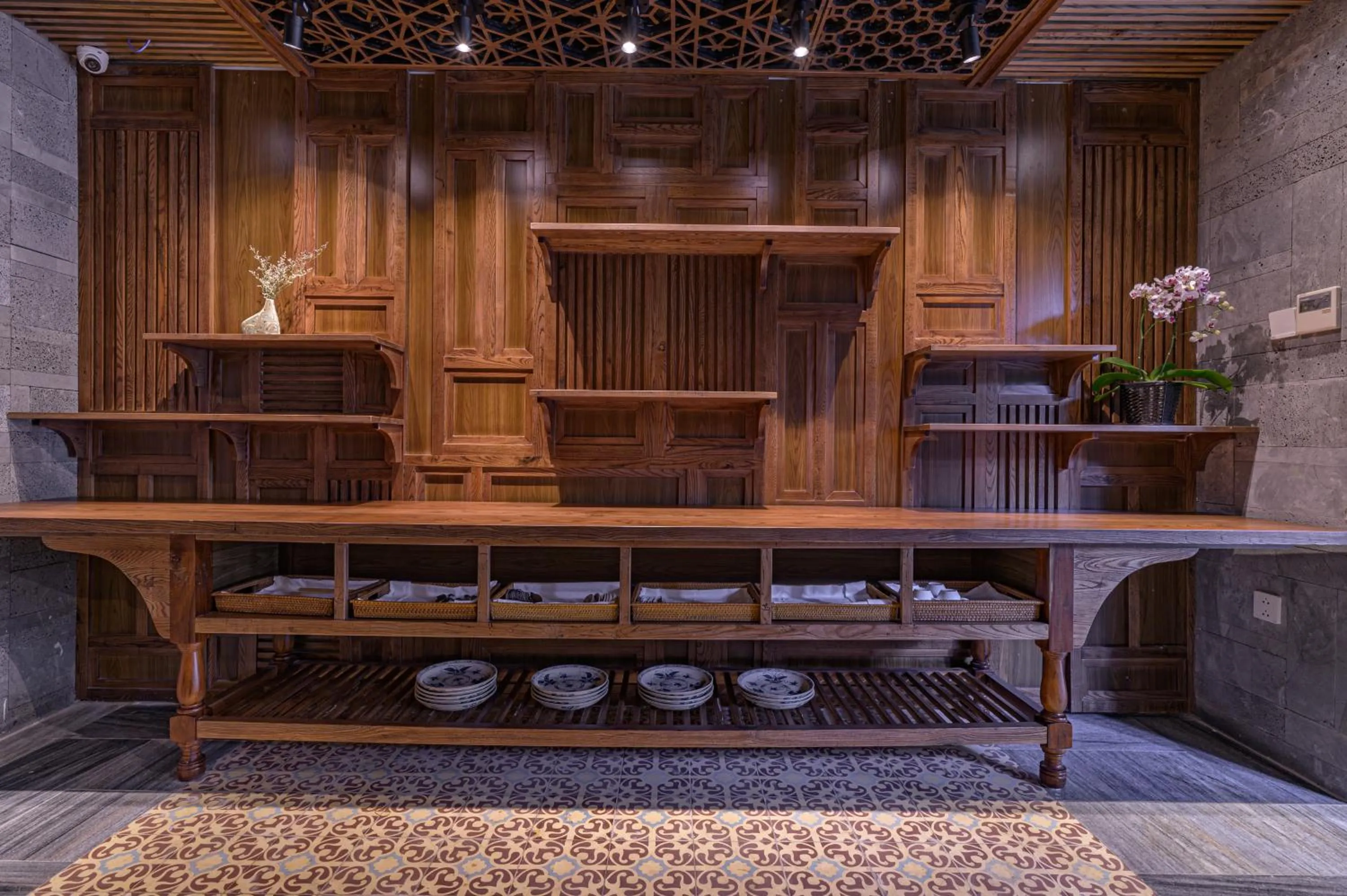 Restaurant/places to eat in Le Boutique Danang