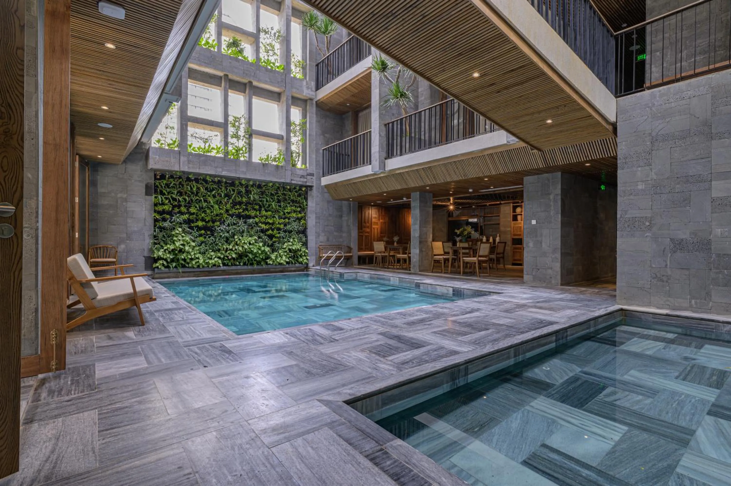 Swimming pool in Le Boutique Danang