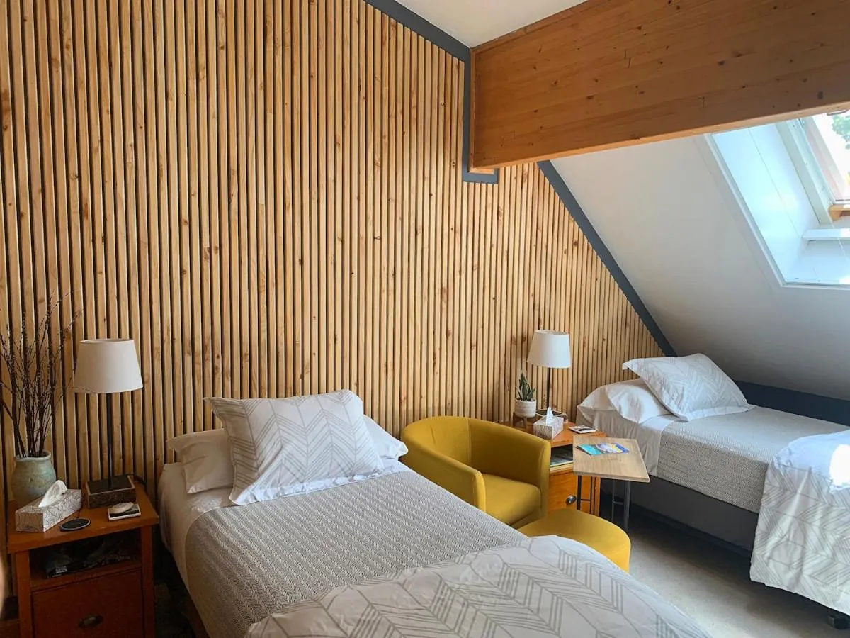 Bed in Ambleside Lodge Bed & Breakfast