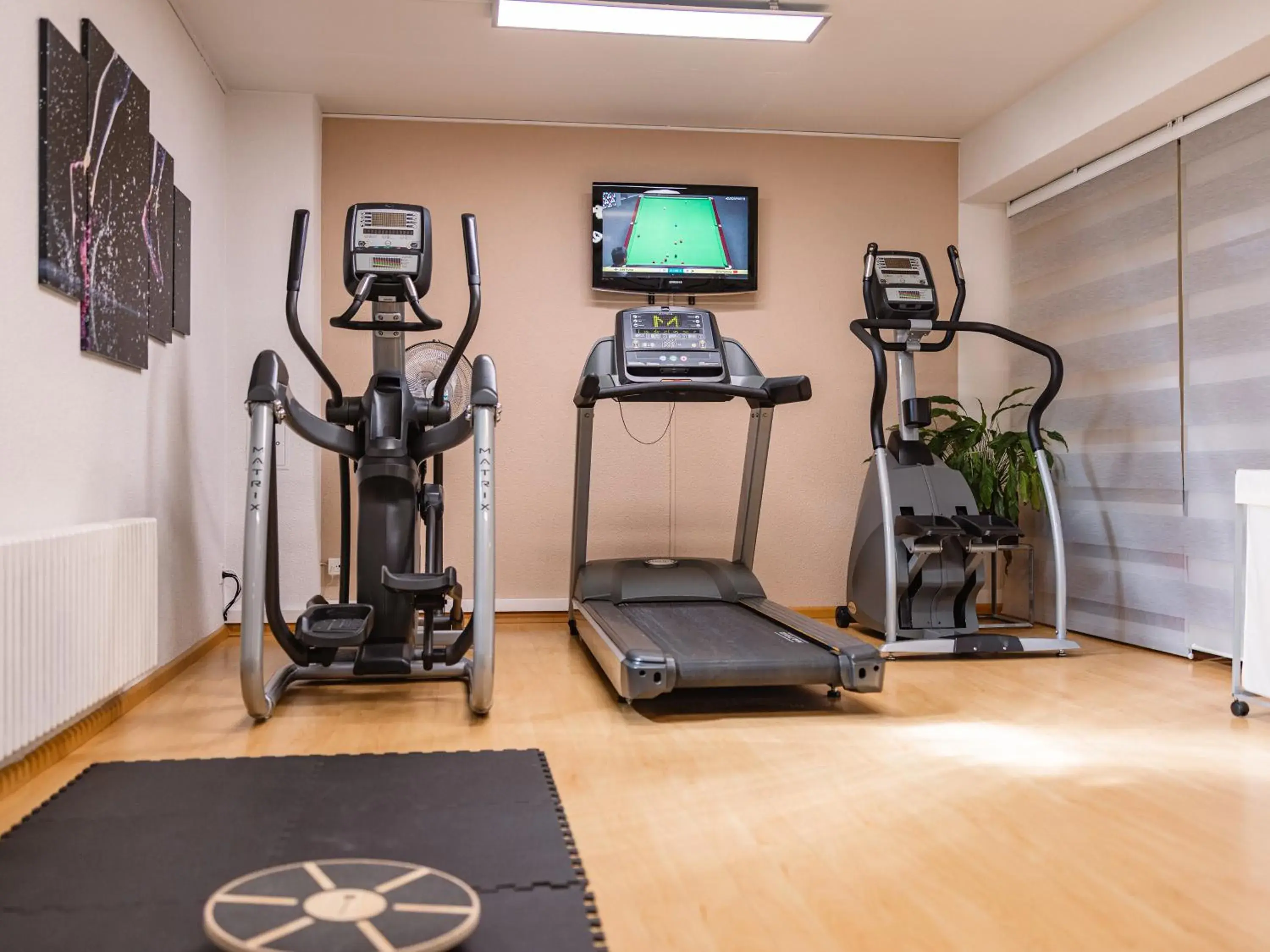 Fitness centre/facilities in Hotel Spalentor - Ihr sympathisches Stadthotel Fitness centre/facilities in Hotel Spalentor - Ihr sympathisches Stadthotel