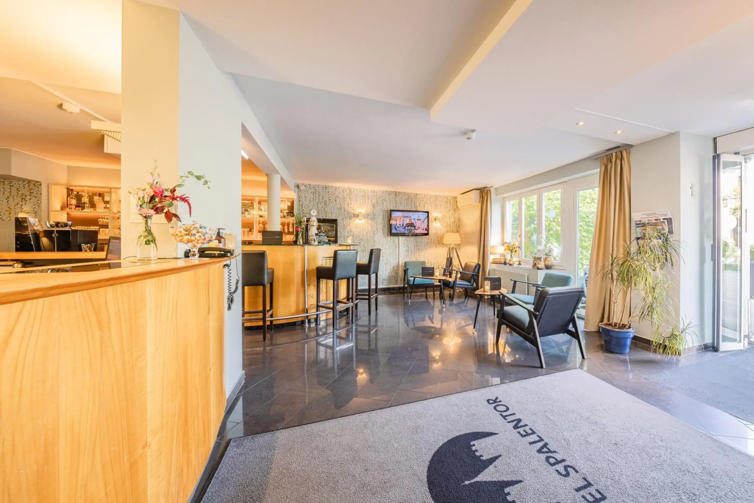 Lobby or reception in Hotel Spalentor - Ihr sympathisches Stadthotel Lobby or reception in Hotel Spalentor - Ihr sympathisches Stadthotel