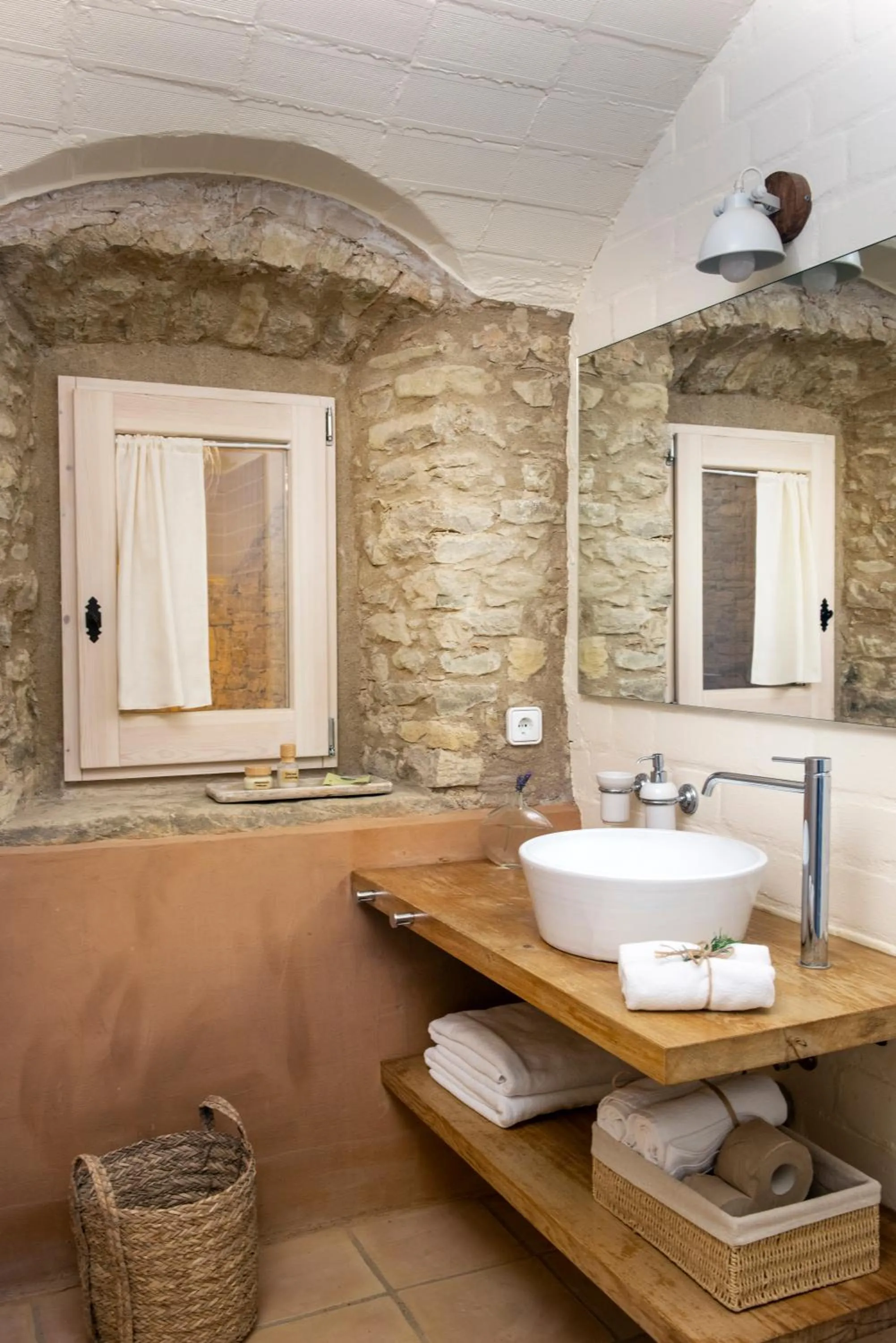 Bathroom in ECOTurisme Can Buch HOTEL