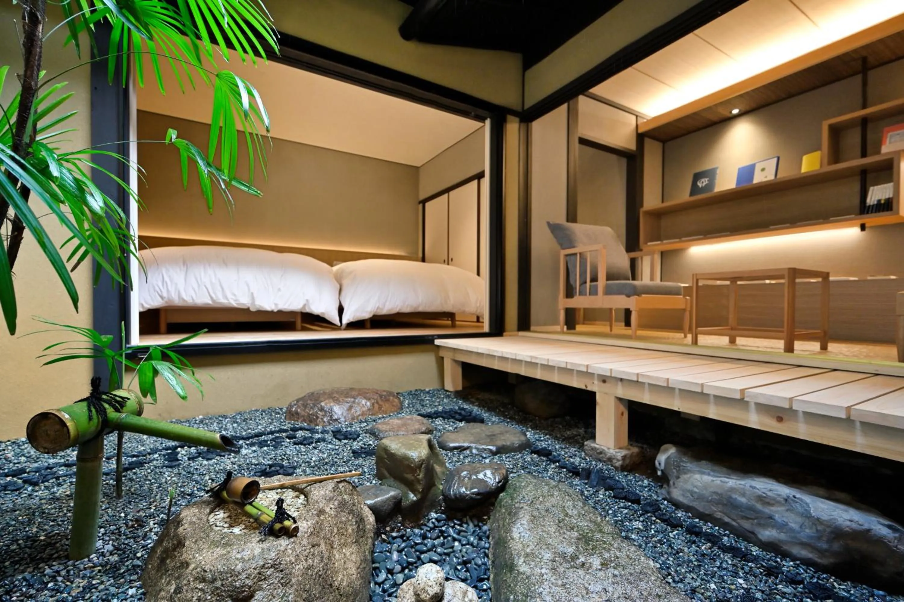 Garden, Bed in Kyo no Ondokoro TAKEYAMACHI #8