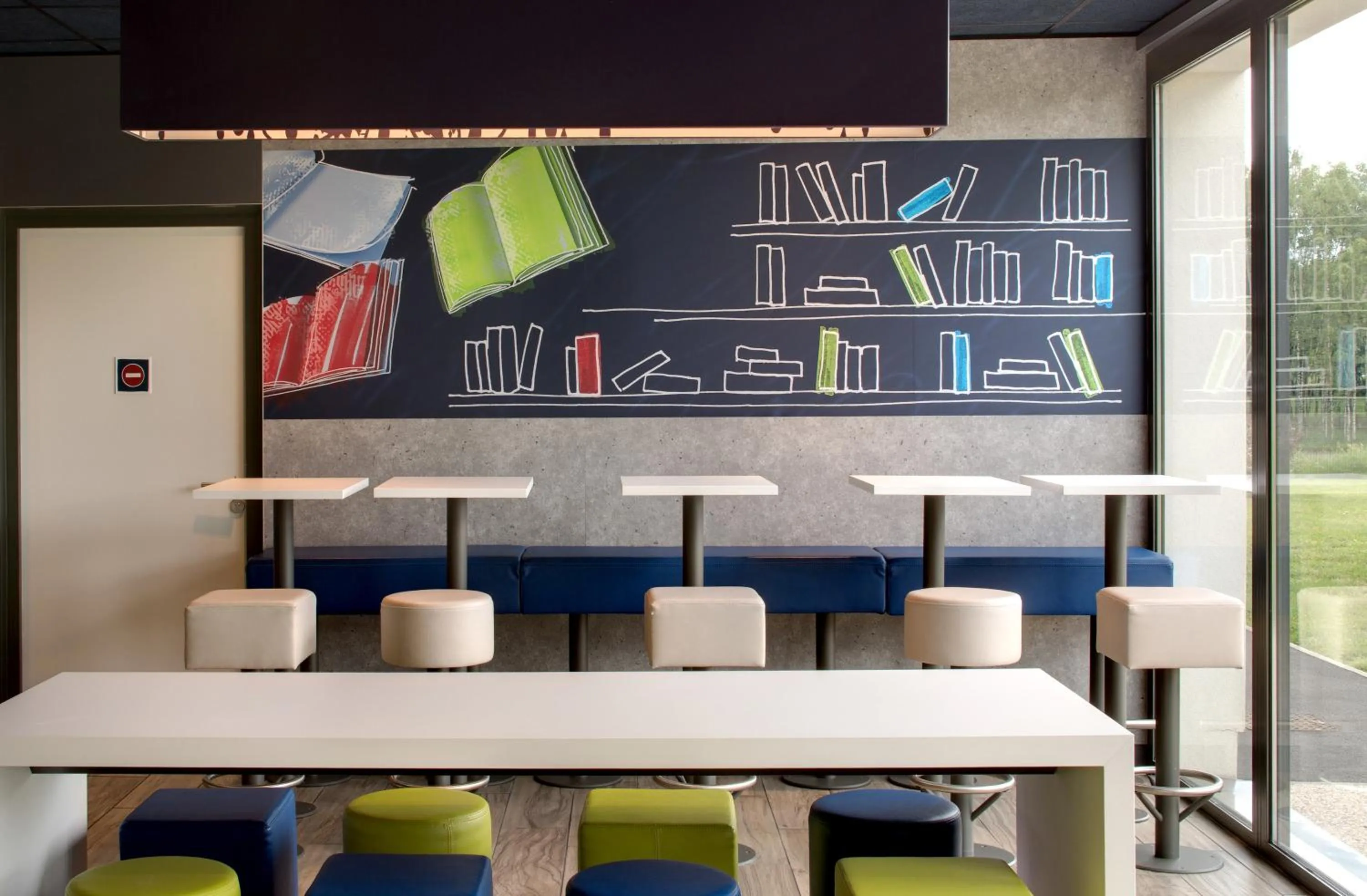 Buffet breakfast in ibis budget Montceau les Mines