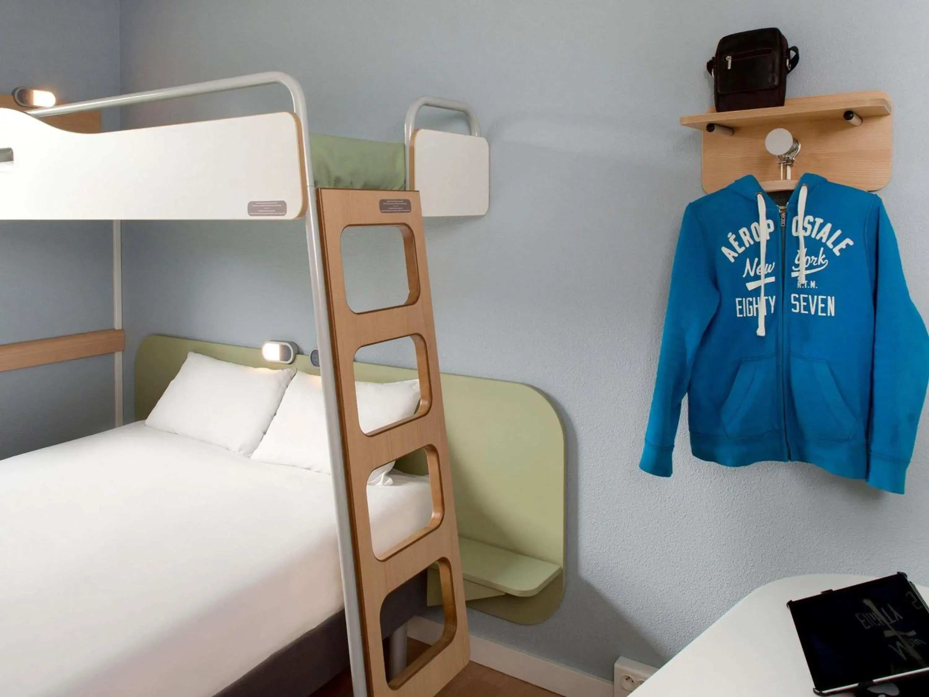 Bedroom, Bed in ibis budget Montceau les Mines Bedroom, Bed in ibis budget Montceau les Mines