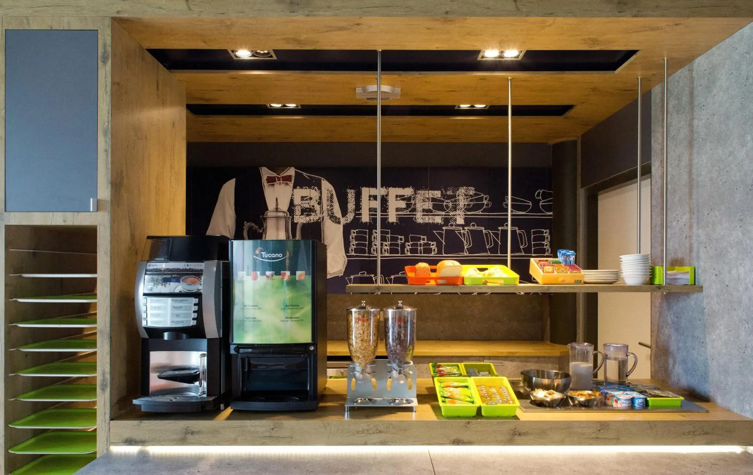 Buffet breakfast in ibis budget Montceau les Mines Buffet breakfast in ibis budget Montceau les Mines