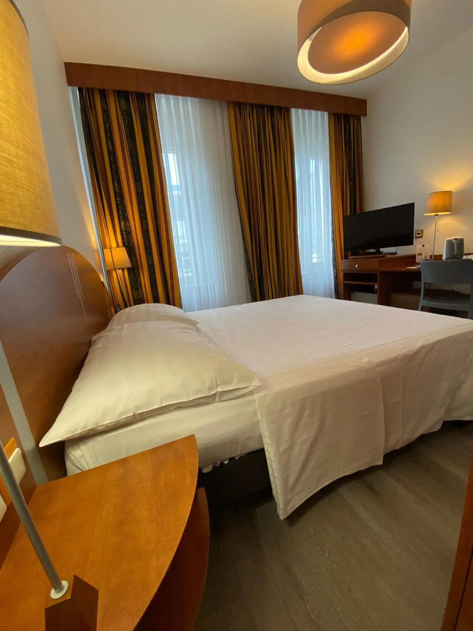 TV and multimedia in Hotel Admiral