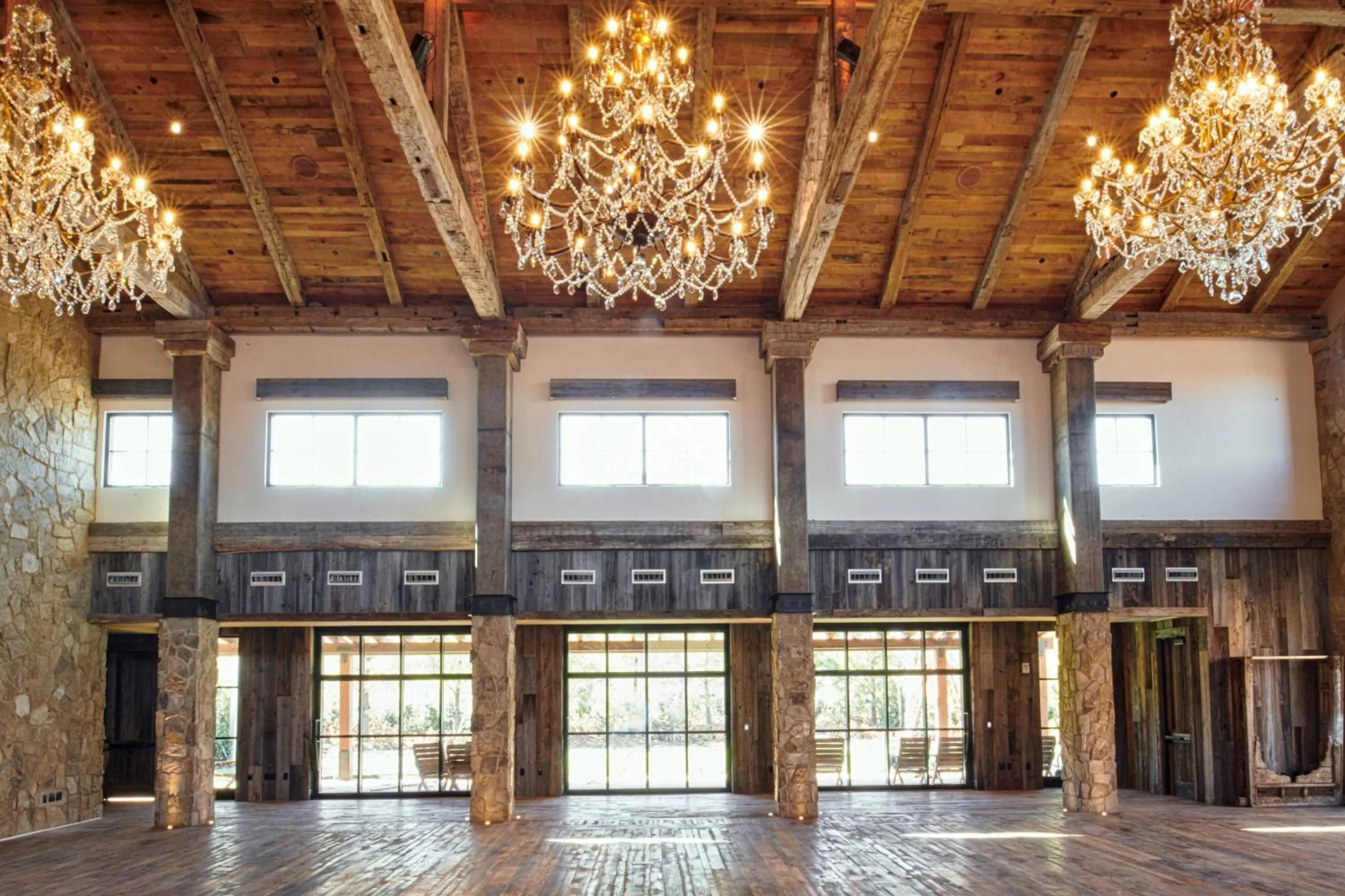 Lounge or bar in Hotel Drover, Autograph Collection