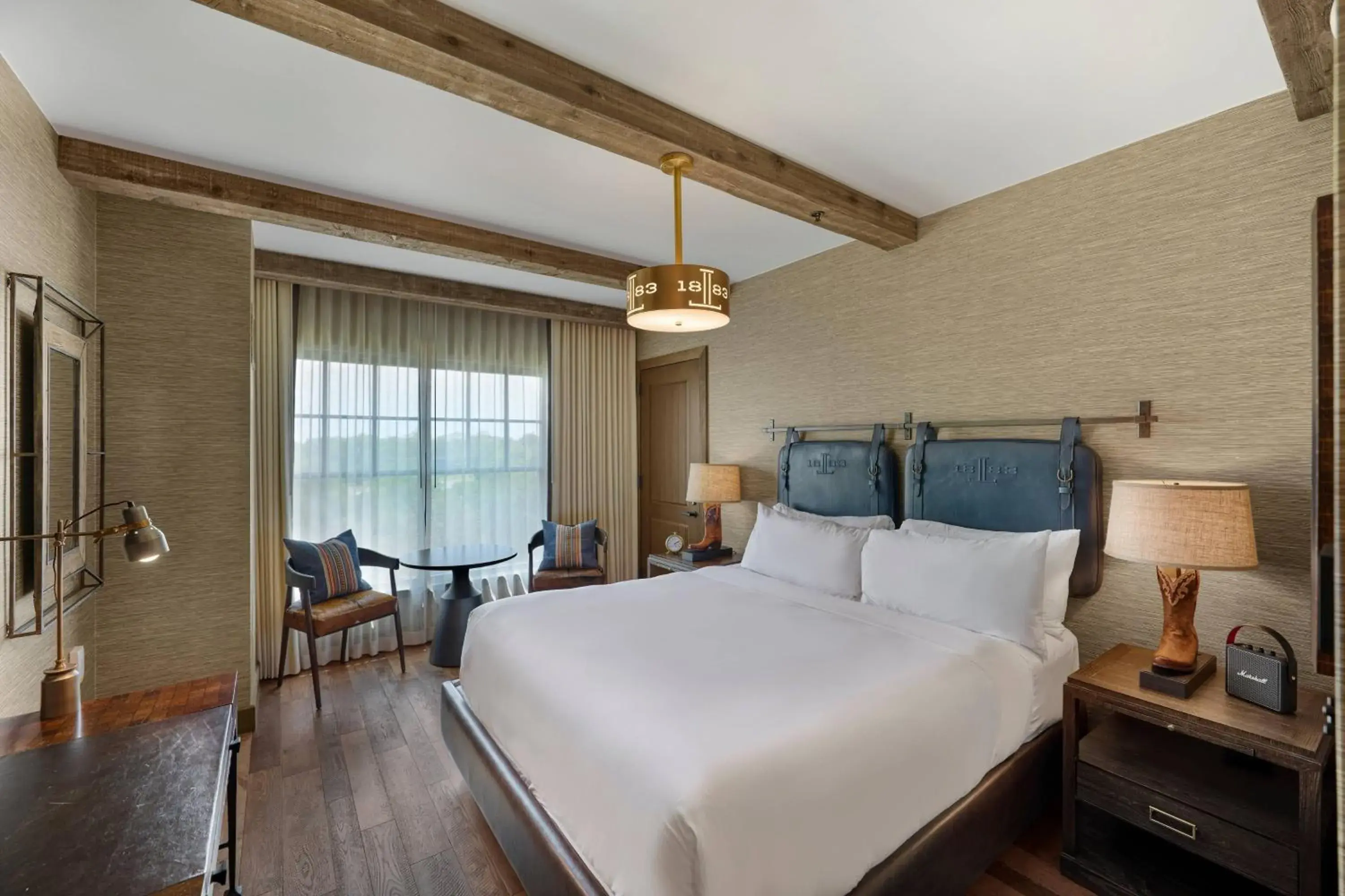 Photo of the whole room, Bed in Hotel Drover, Autograph Collection Photo of the whole room, Bed in Hotel Drover, Autograph Collection