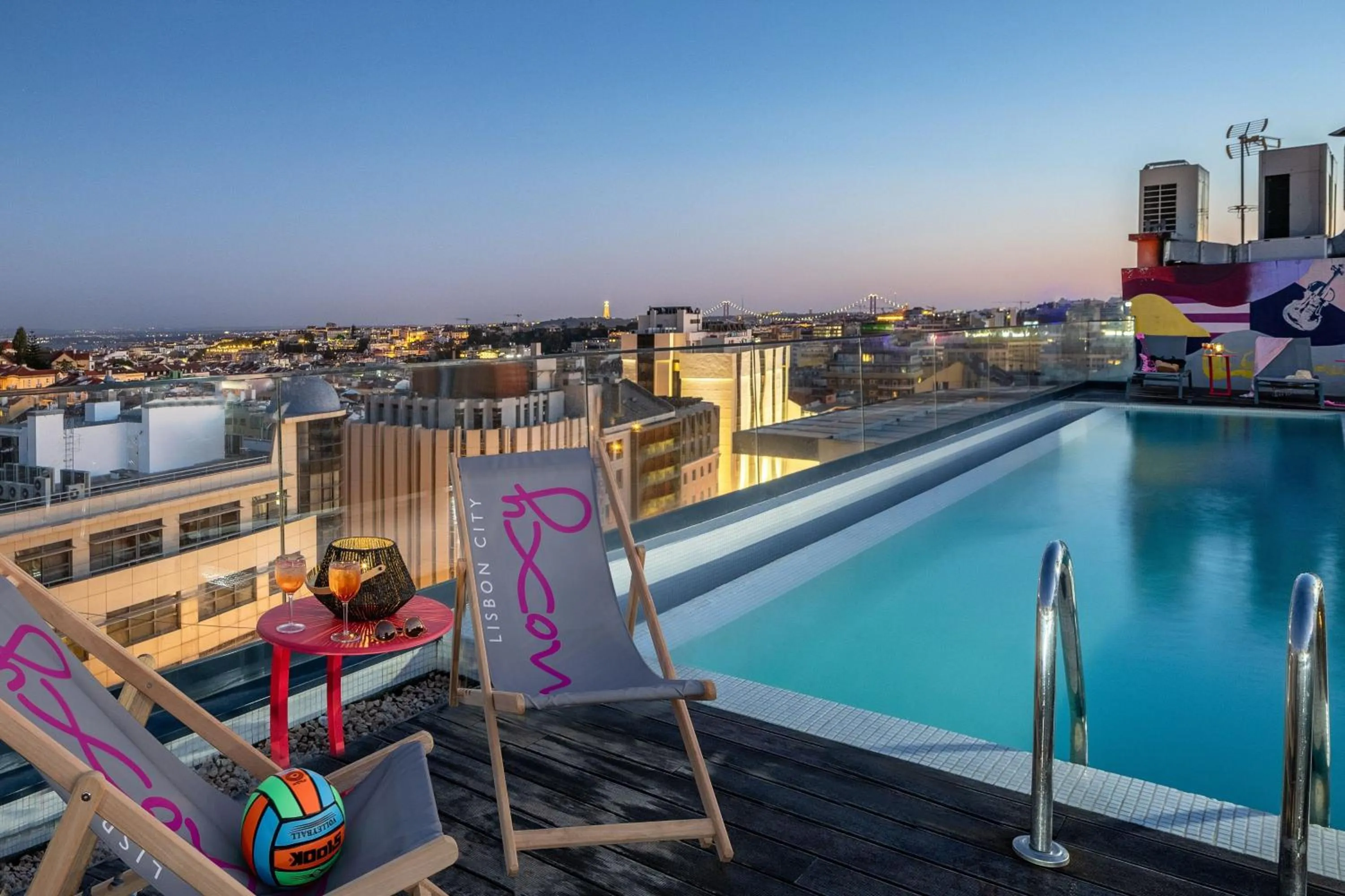Swimming pool in Moxy Lisbon City
