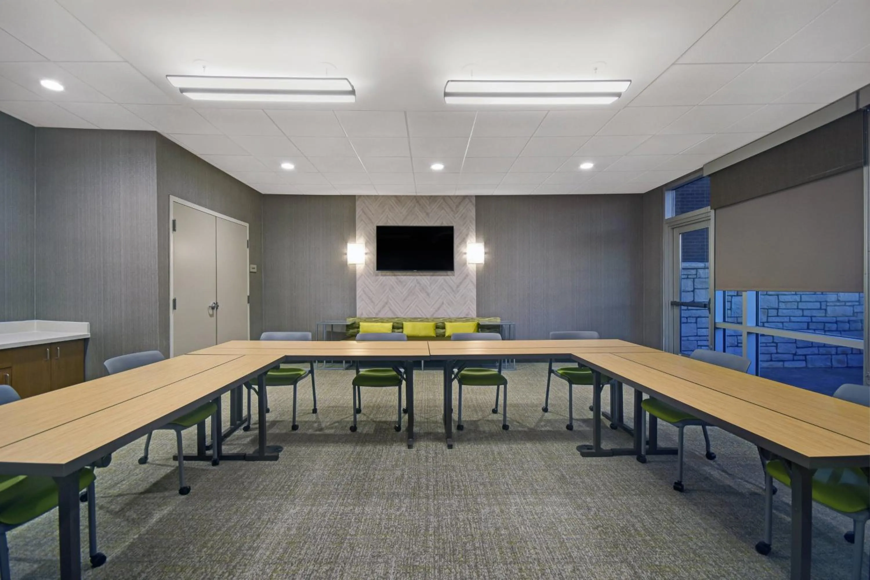 Meeting/conference room in SpringHill Suites by Marriott St. Paul Arden Hills