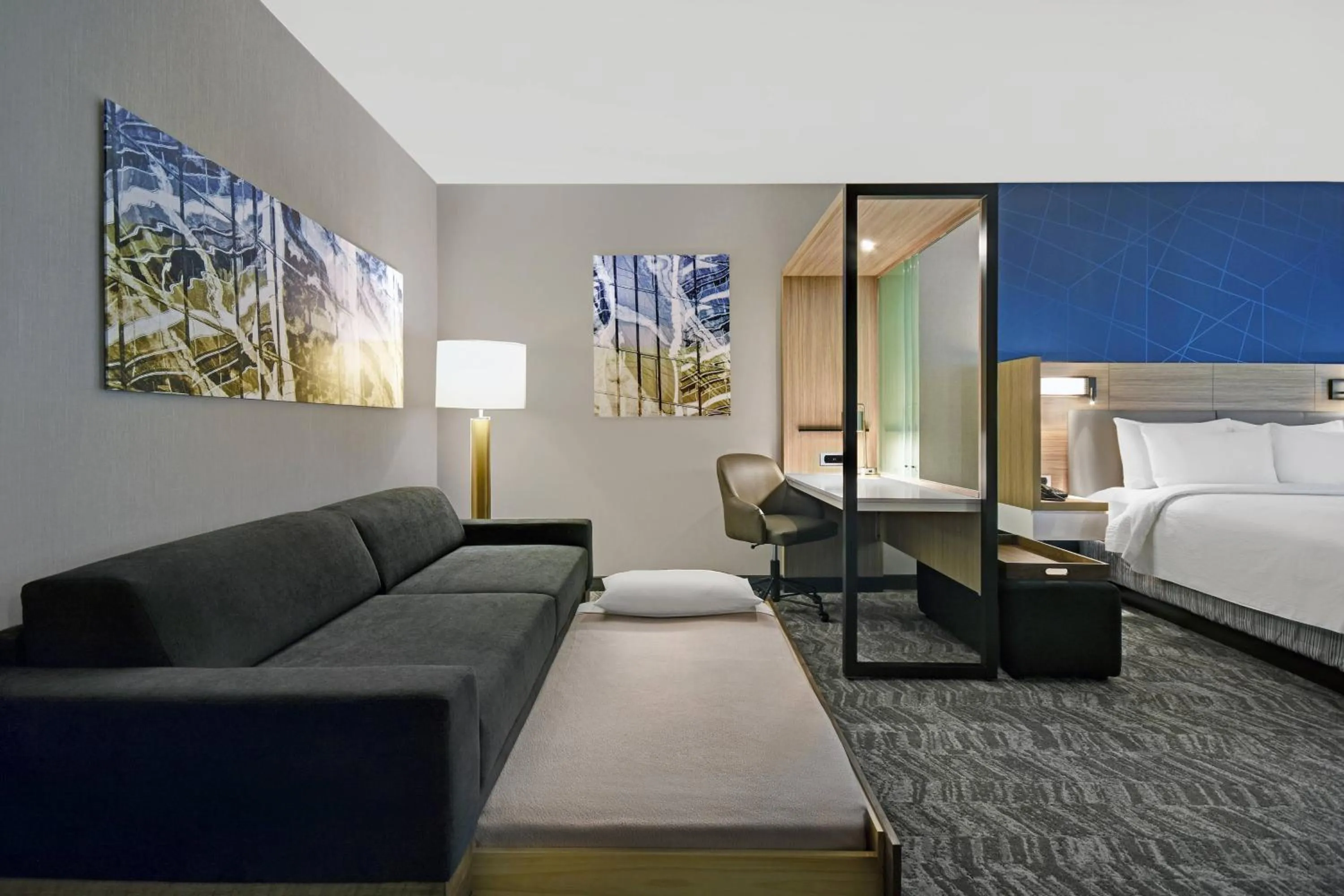 Photo of the whole room, Bed in SpringHill Suites by Marriott St. Paul Arden Hills