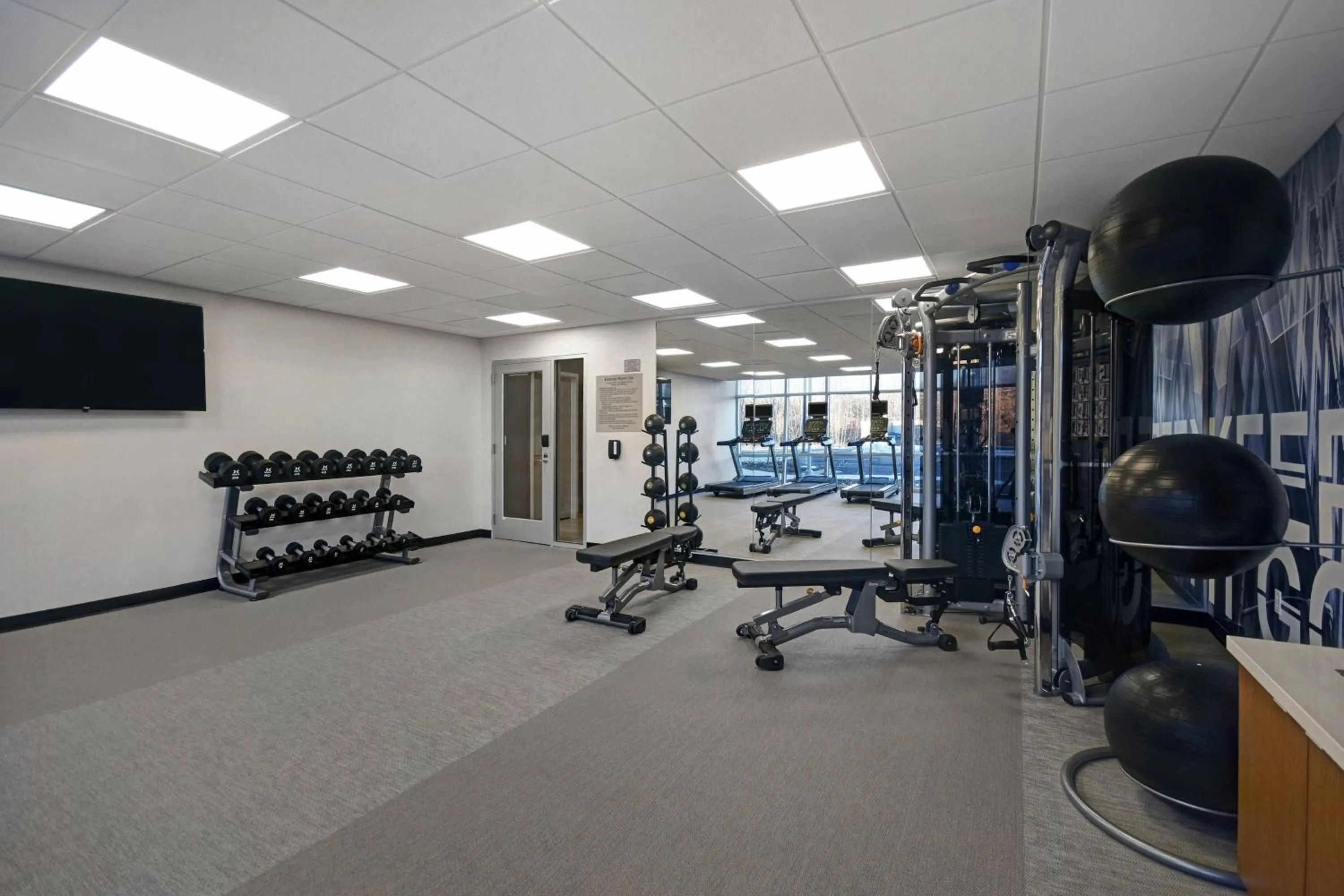 Fitness centre/facilities in SpringHill Suites by Marriott St. Paul Arden Hills