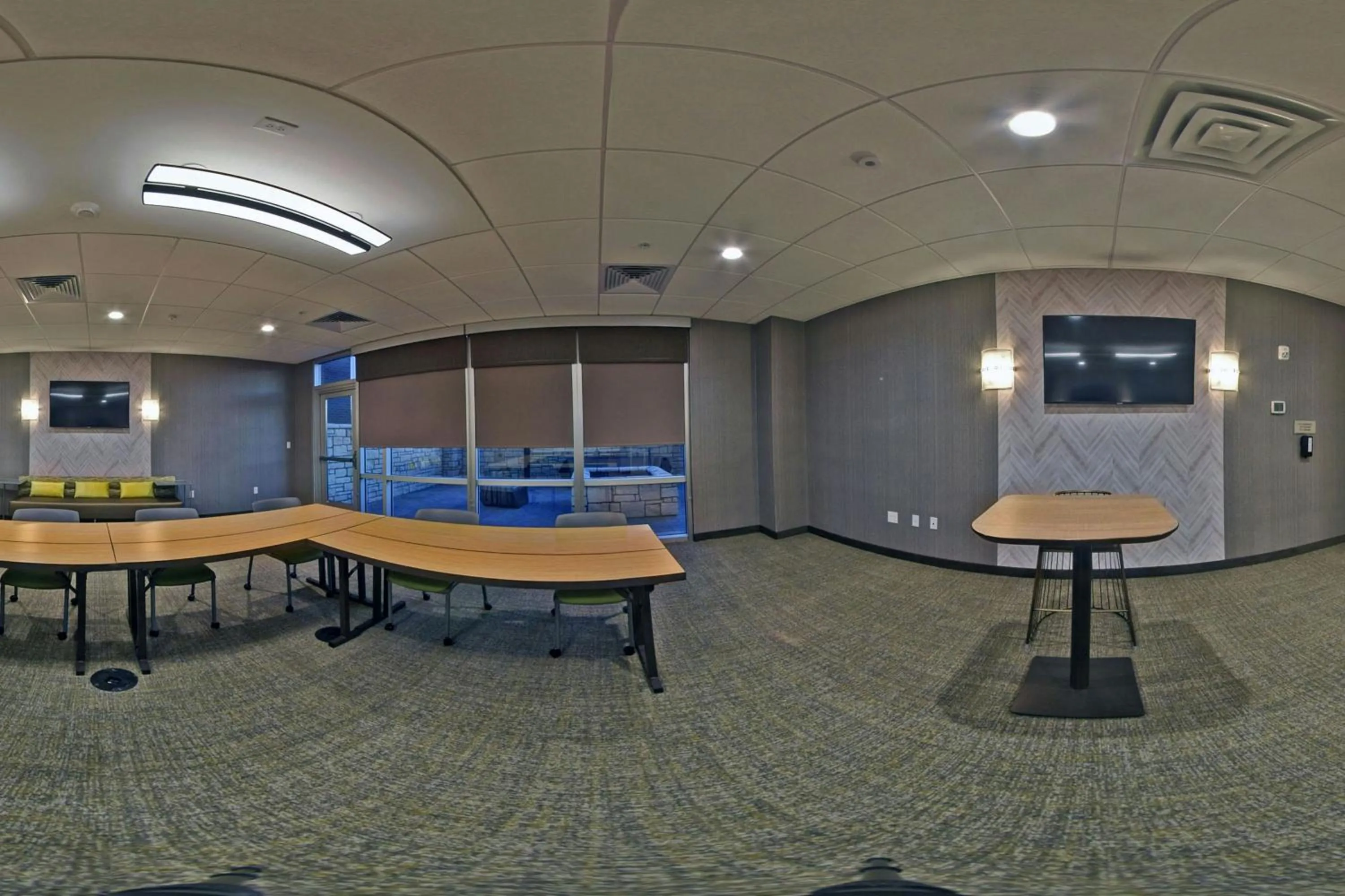 Meeting/conference room in SpringHill Suites by Marriott St. Paul Arden Hills