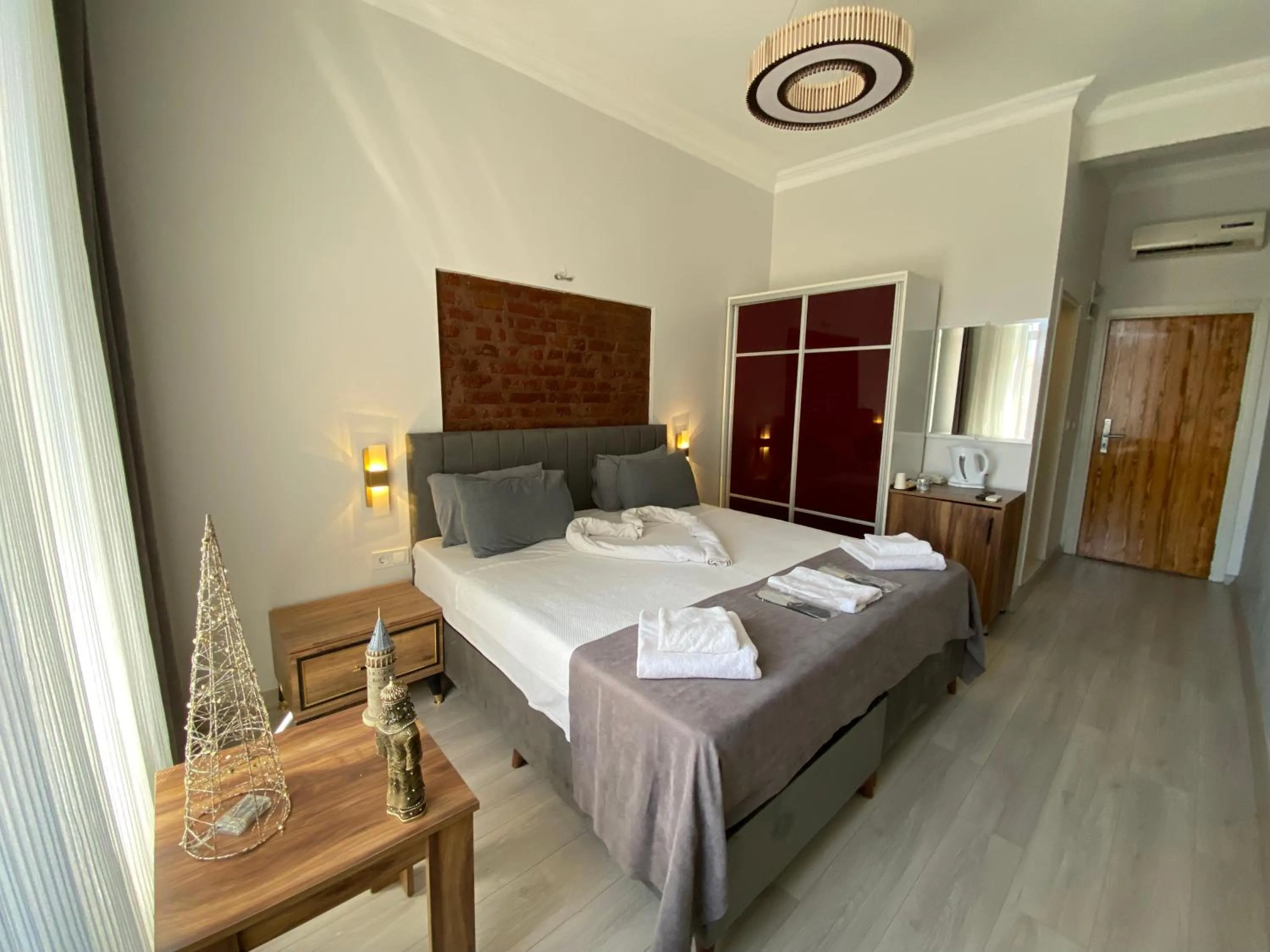 Bed in Galata Moon Hotel