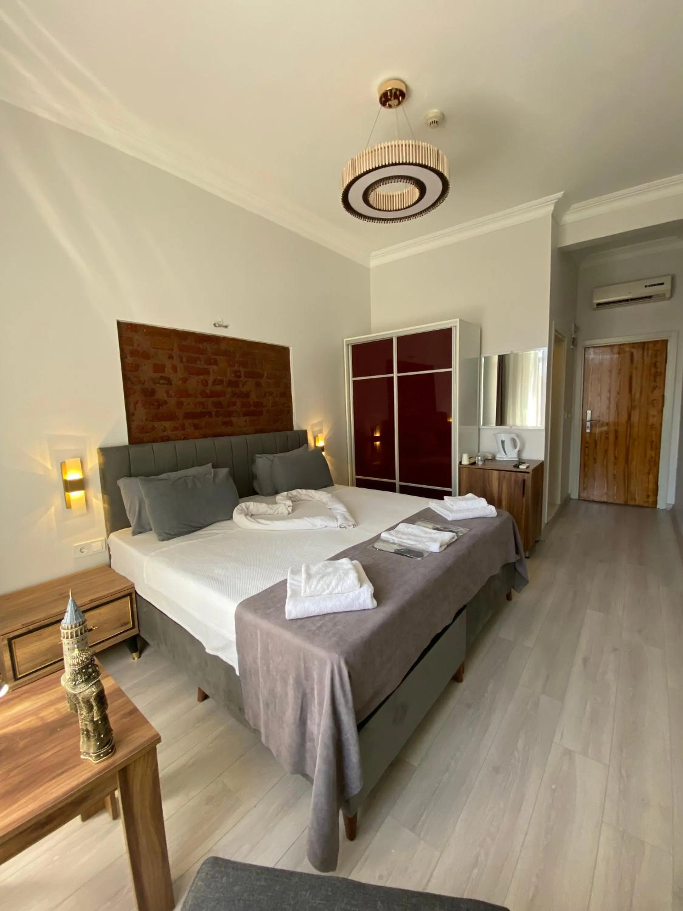 Bed in Galata Moon Hotel