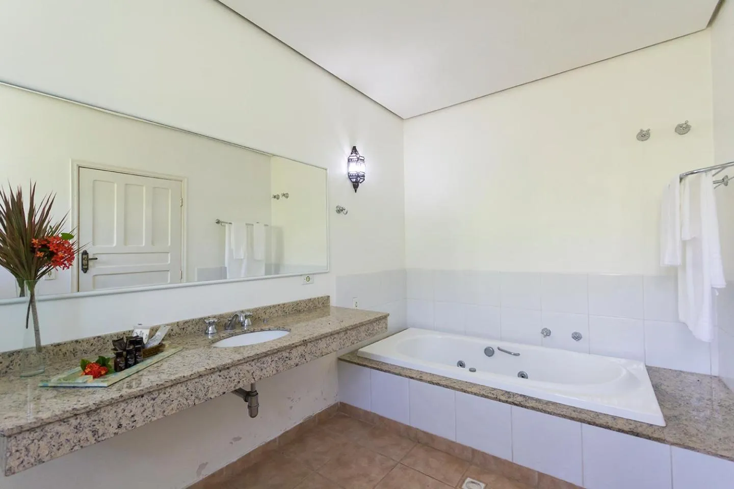 Hot Tub in Hotel Fazenda Juca Mulato