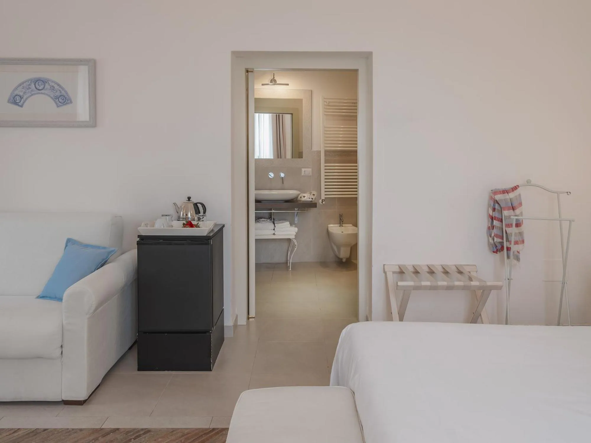 Bathroom, Bed in Palazzo Degli Abati