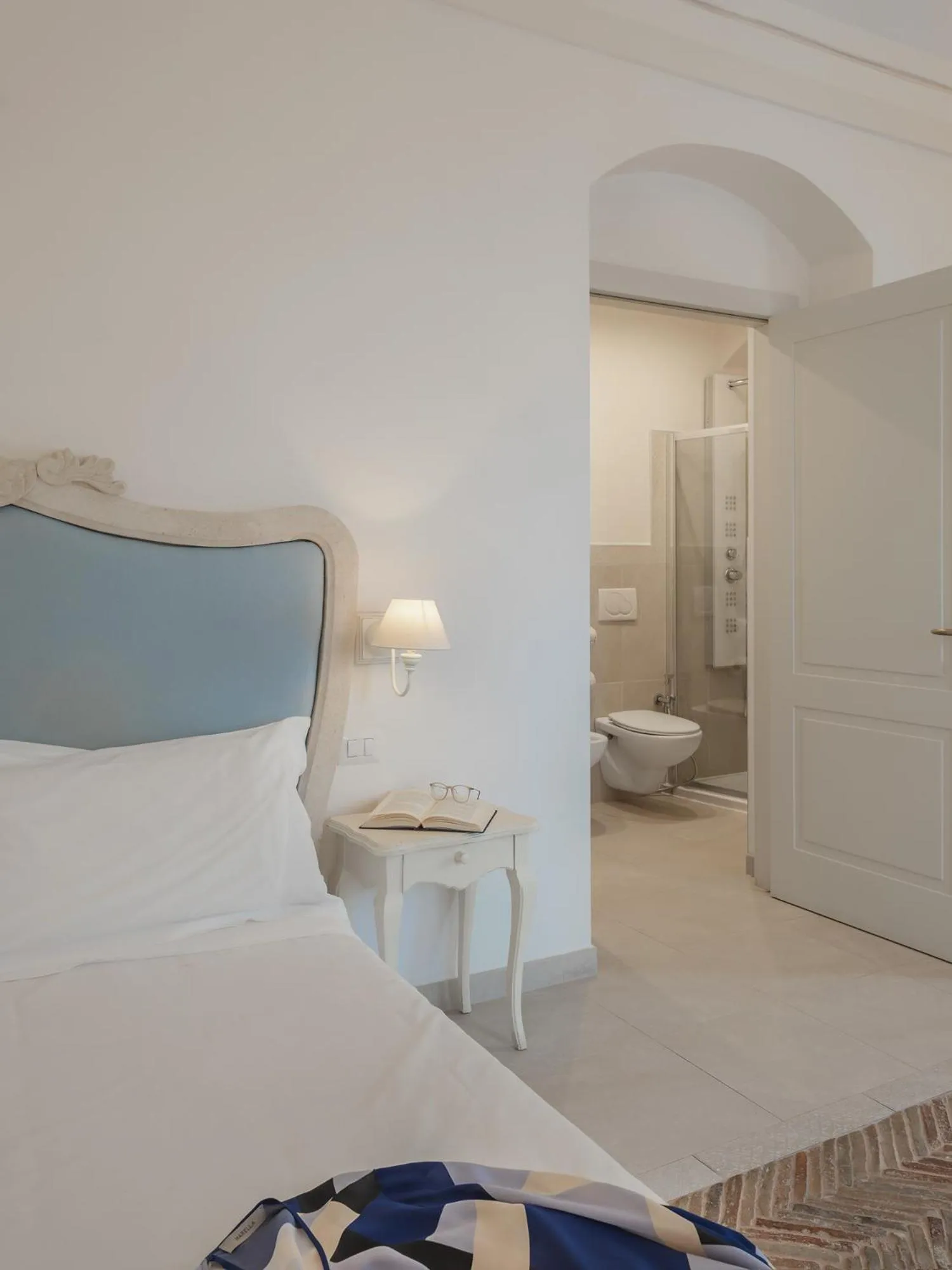 Bedroom, Bed in Palazzo Degli Abati