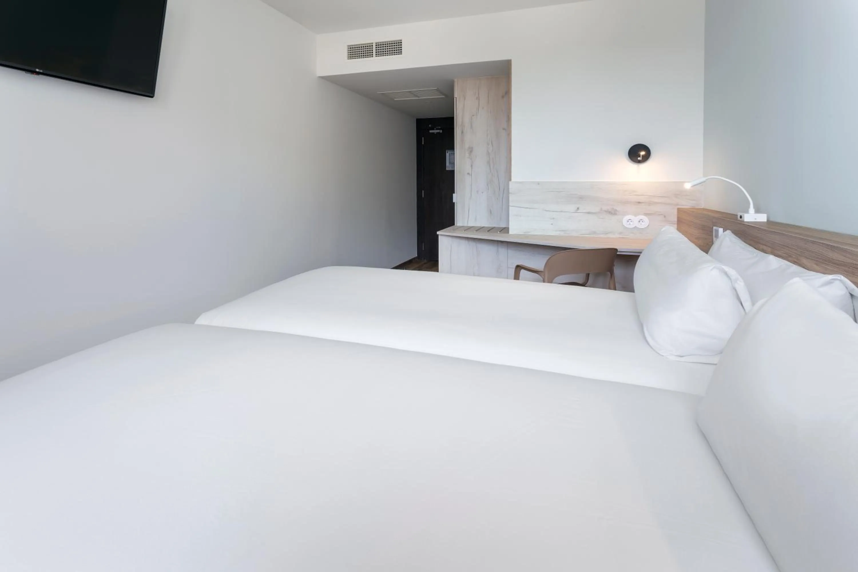 Day, Bed in B&B HOTEL Lisboa Aeroporto