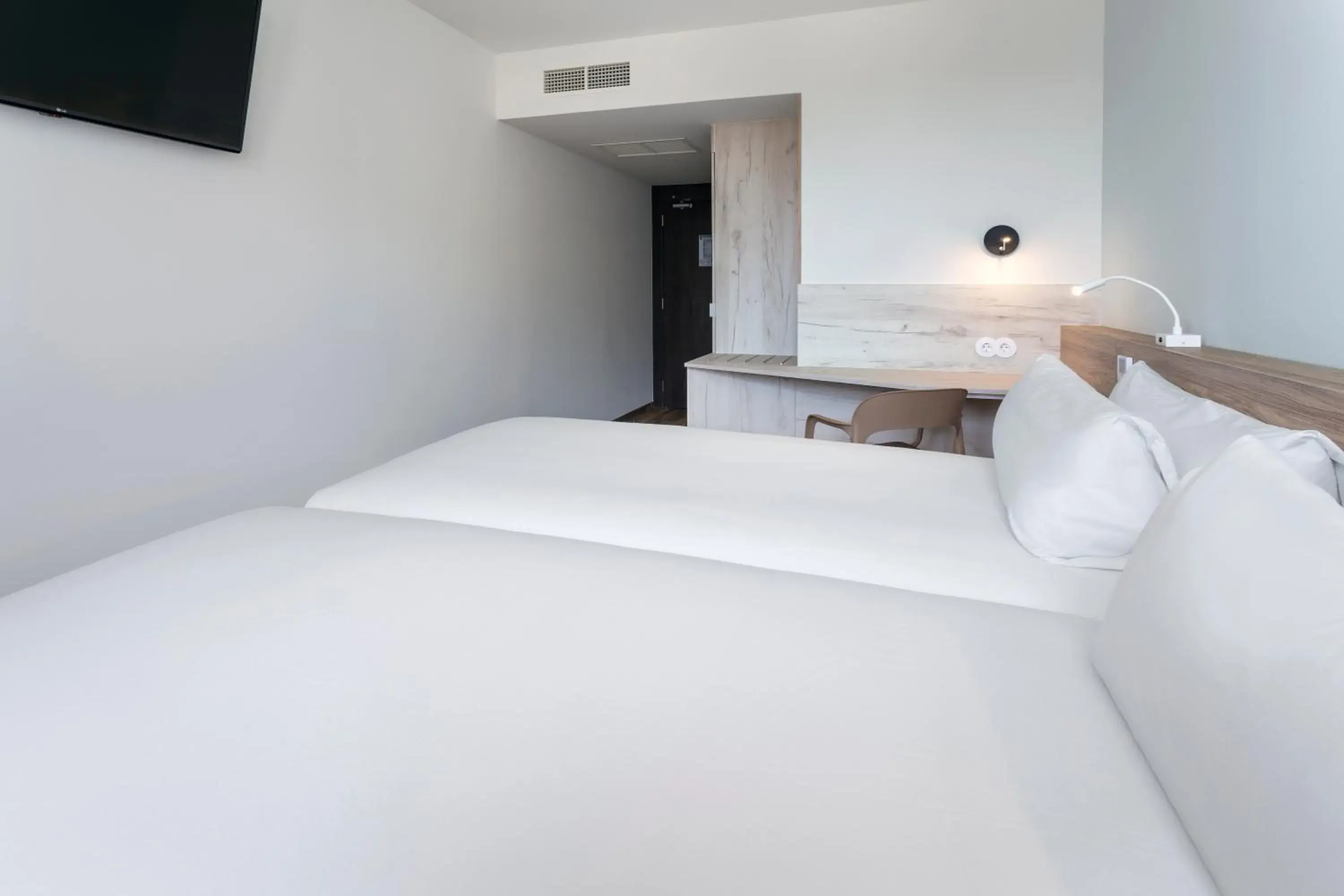Twin Room in B&B HOTEL Lisboa Aeroporto Twin Room in B&B HOTEL Lisboa Aeroporto