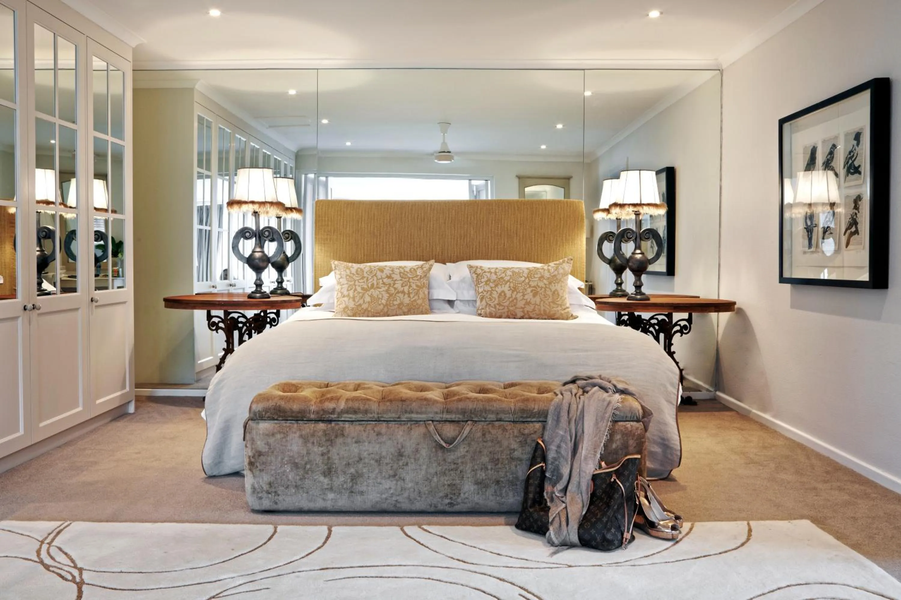 Bedroom, Bed in Leisure Isle Lodge