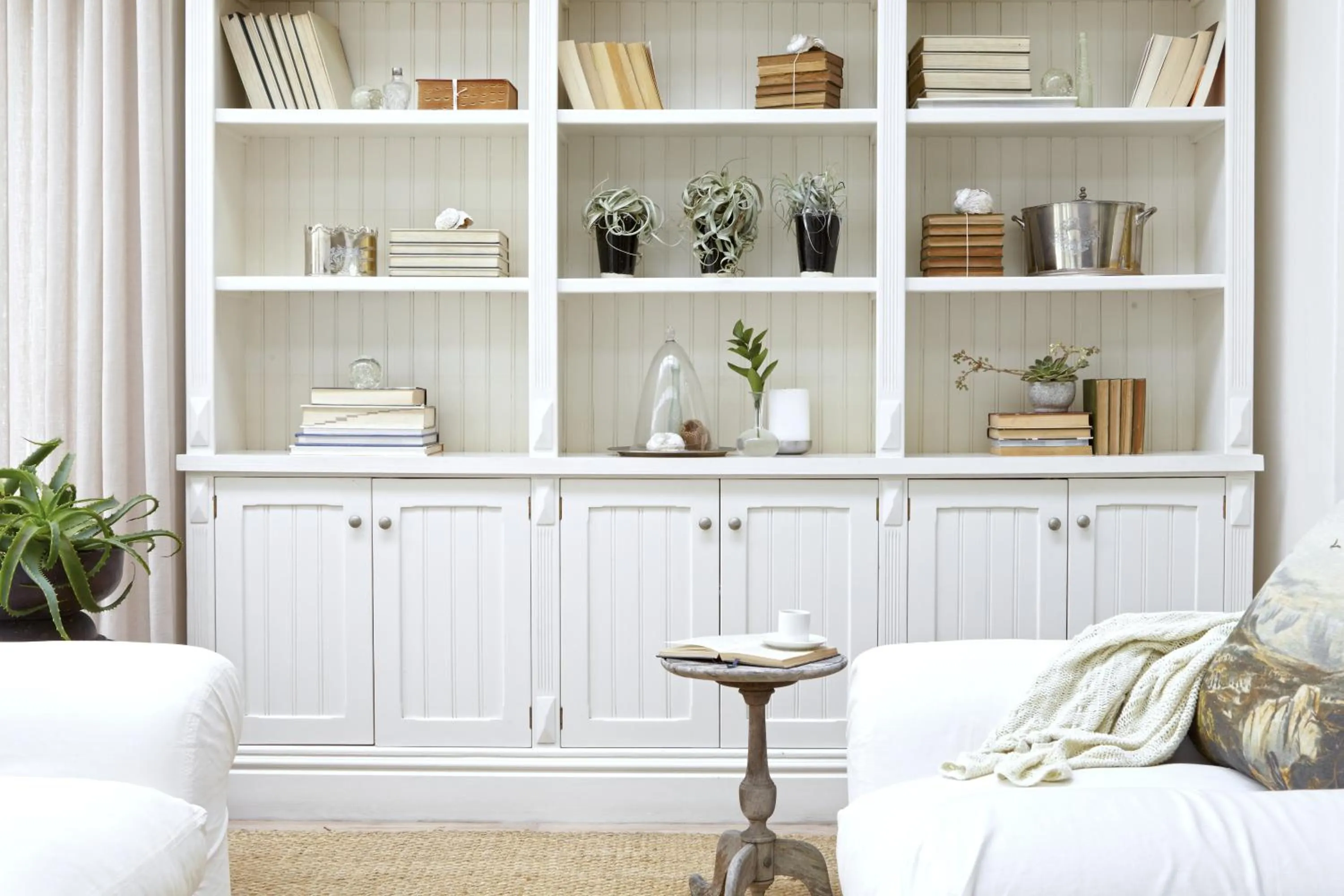 Living room in Leisure Isle Lodge