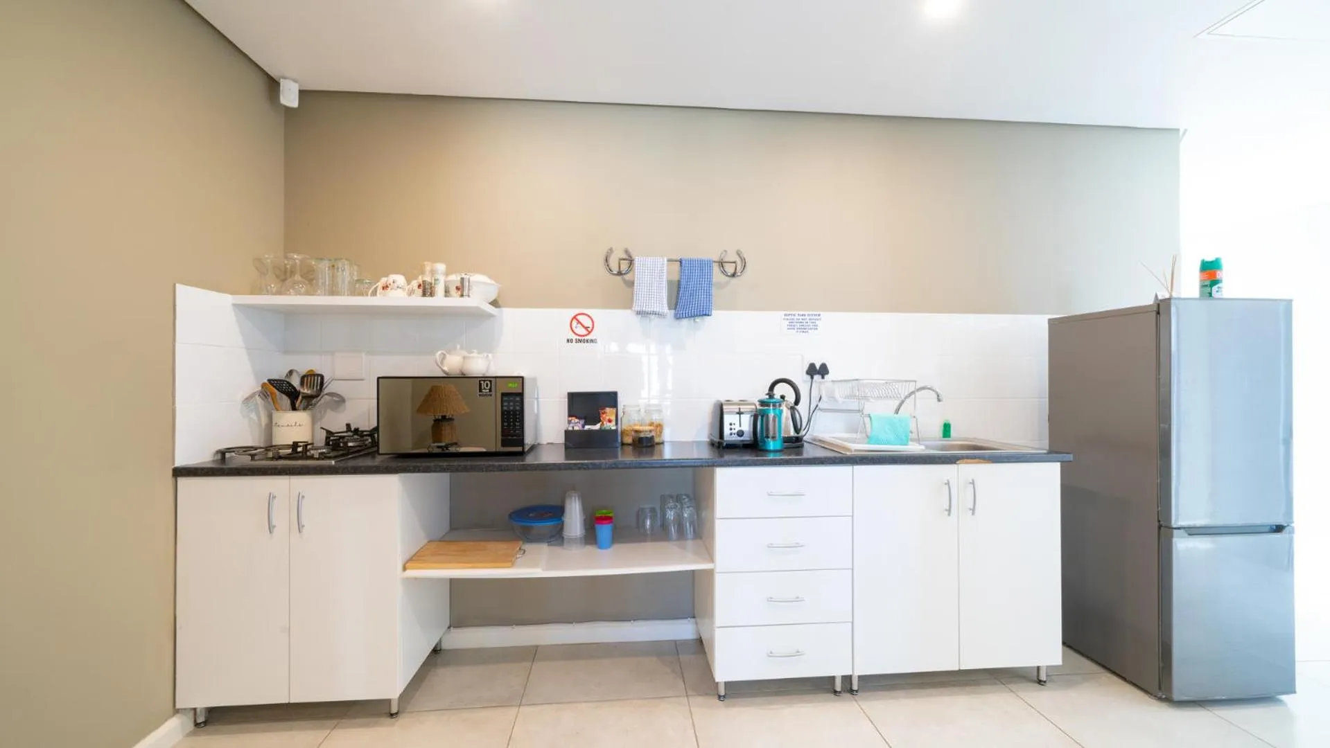 Coffee/tea facilities in Equestre BnB