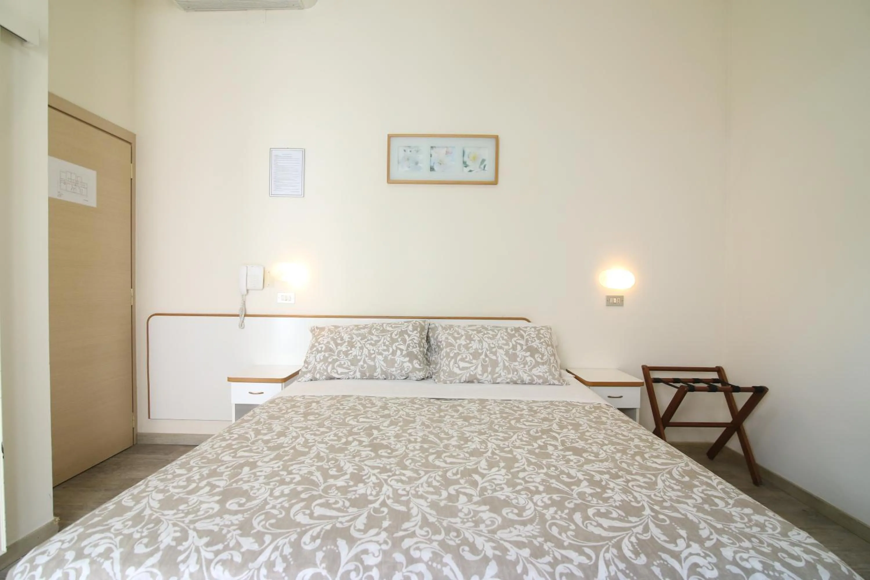 Hotel Miriam