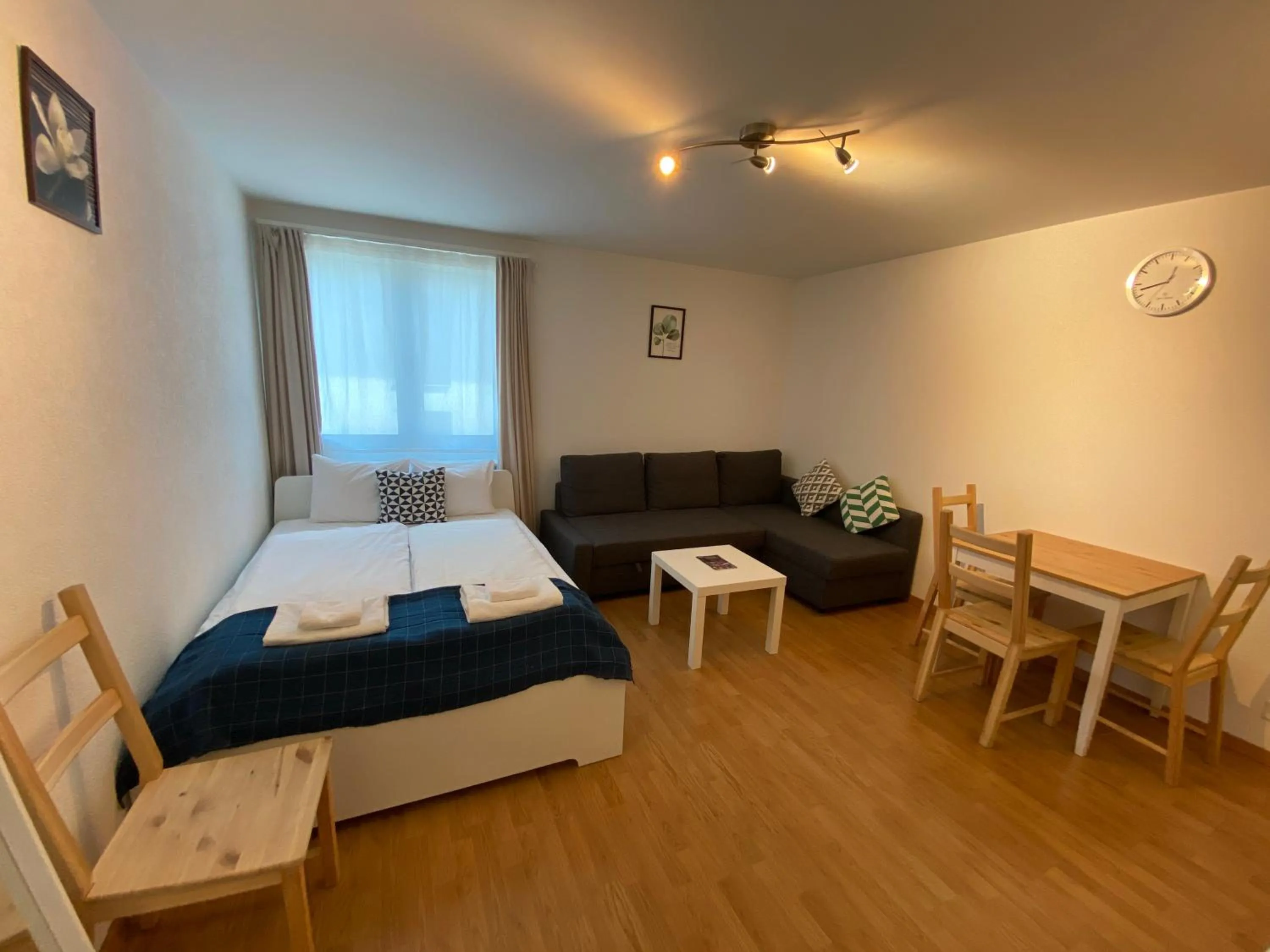 Bed in Galaxy Apartments Lucerne