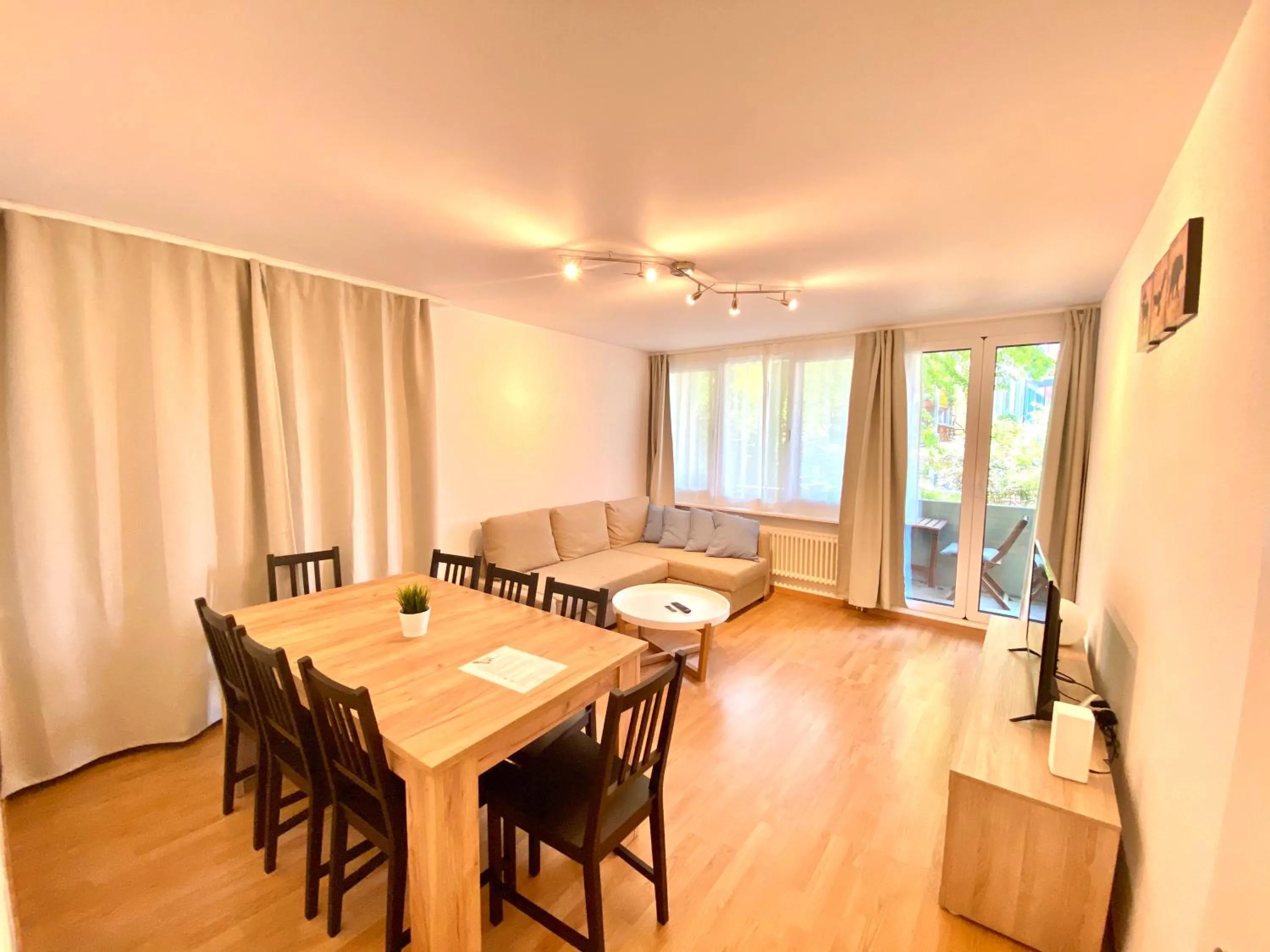 TV and multimedia in Galaxy Apartments Lucerne