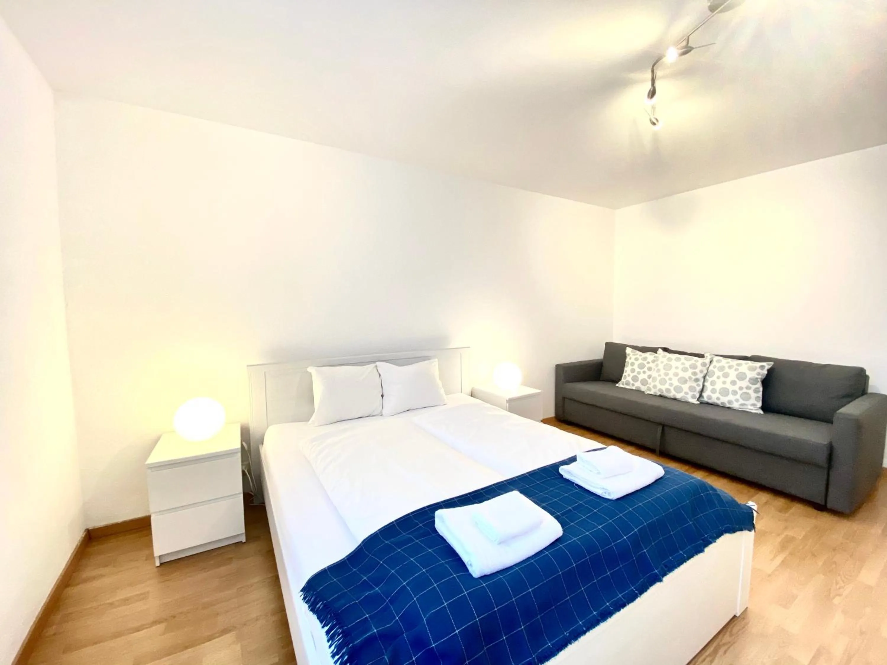 Bed in Galaxy Apartments Lucerne