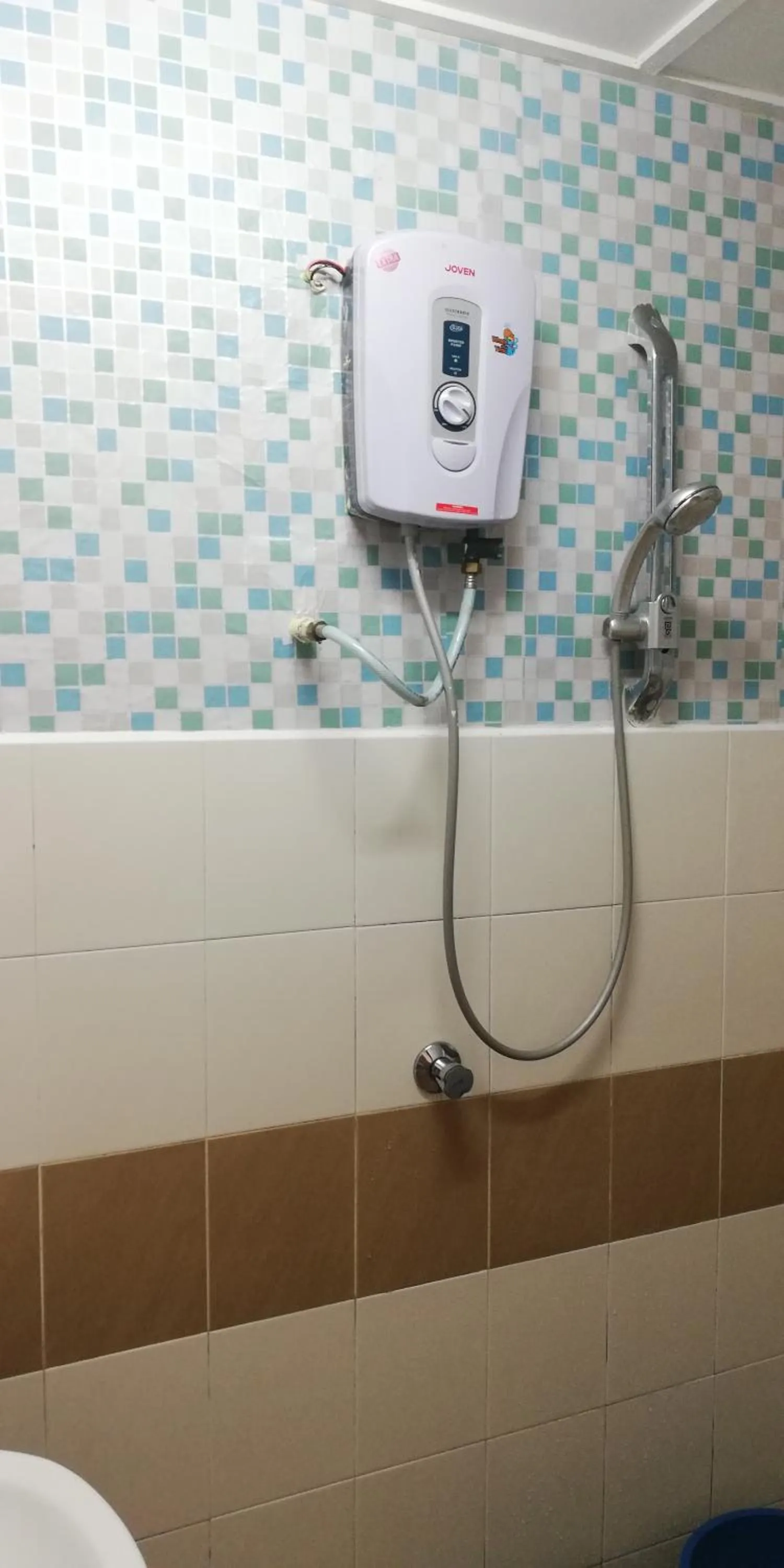 Shower in Green View Home Cameron Highlands