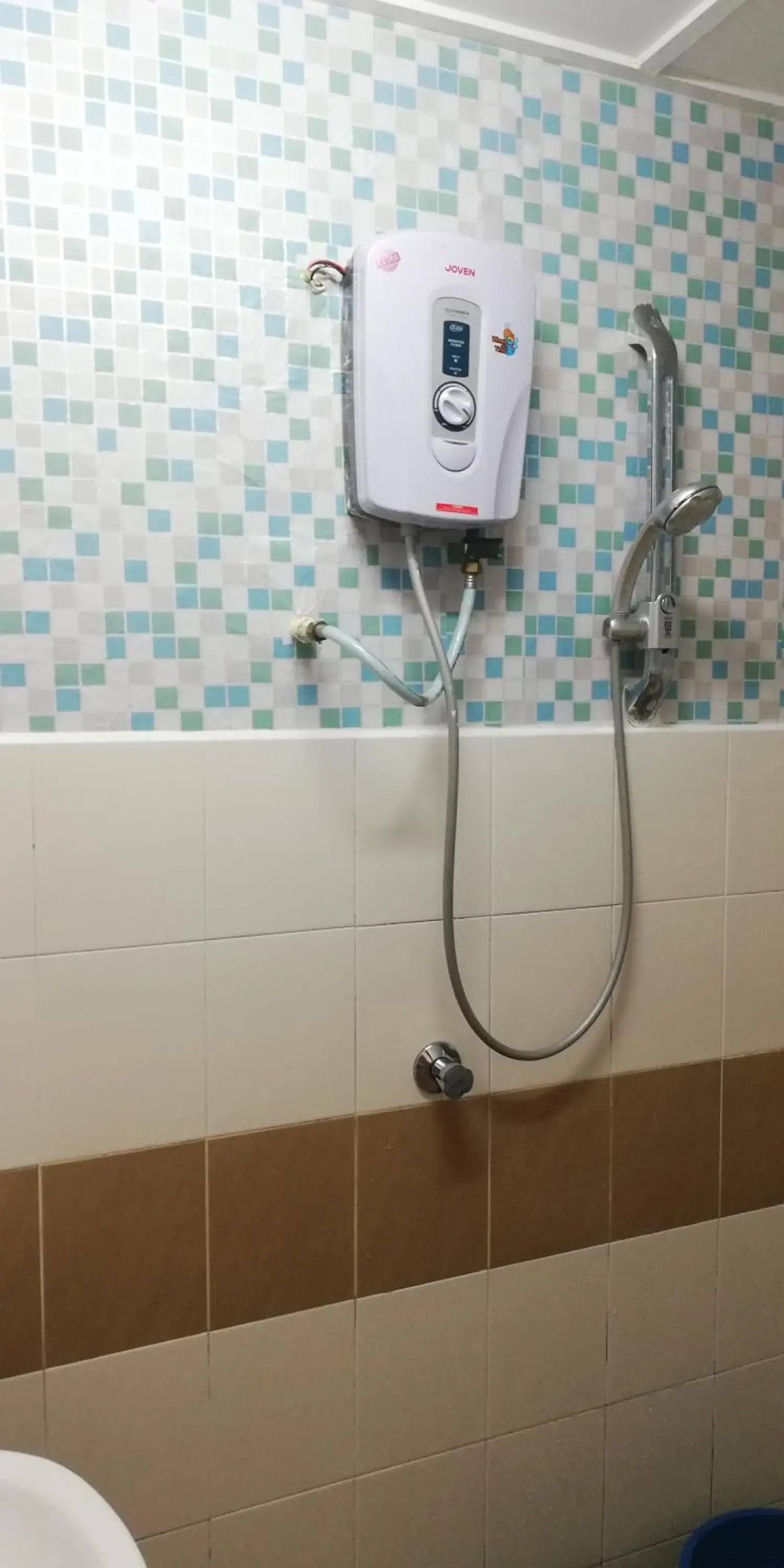 Shower in Green View Home Cameron Highlands Shower in Green View Home Cameron Highlands