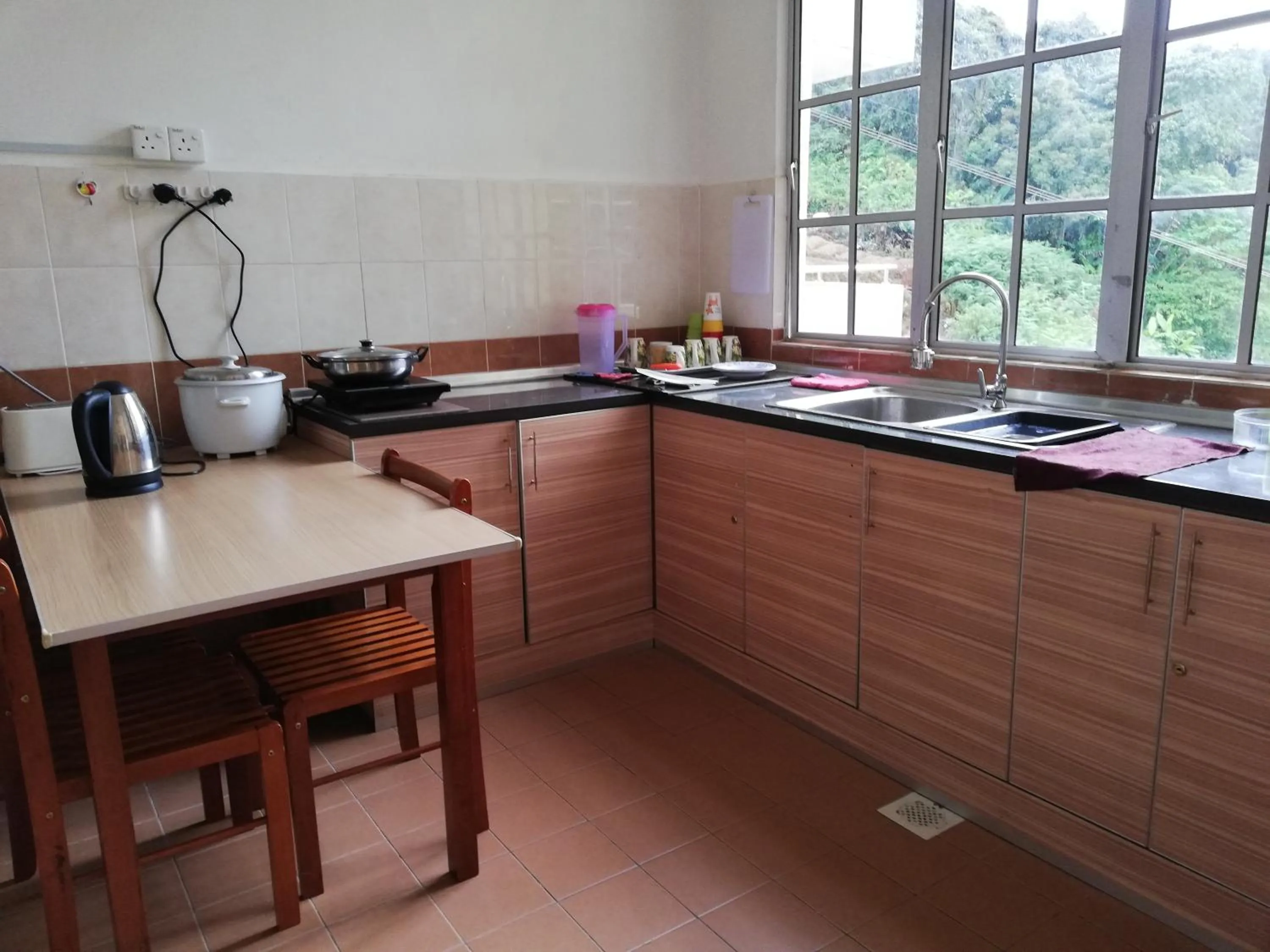 Kitchen or kitchenette in Green View Home Cameron Highlands