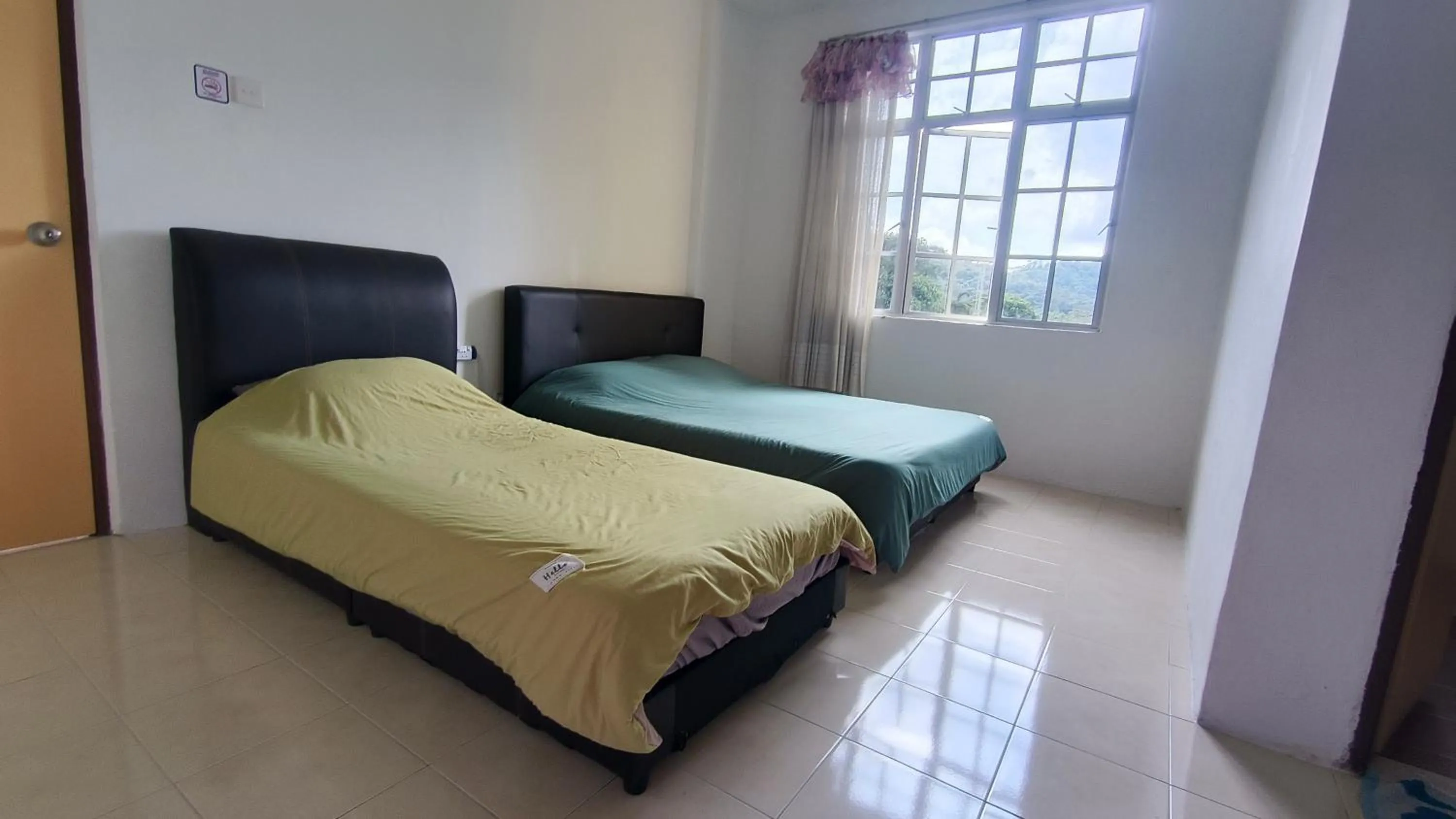Bed in Green View Home Cameron Highlands