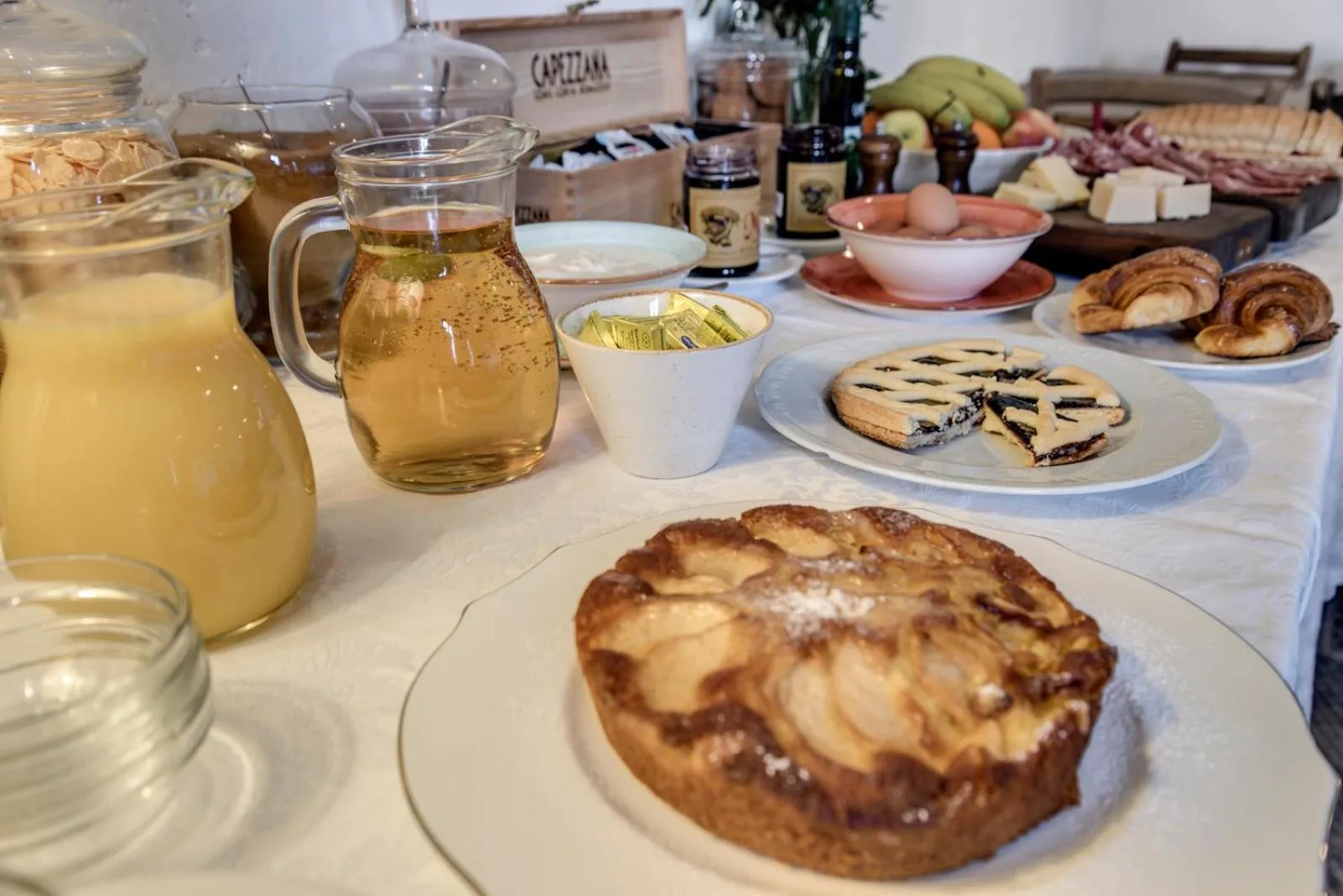 Breakfast in Agriturismo La Fattoria di Capezzana