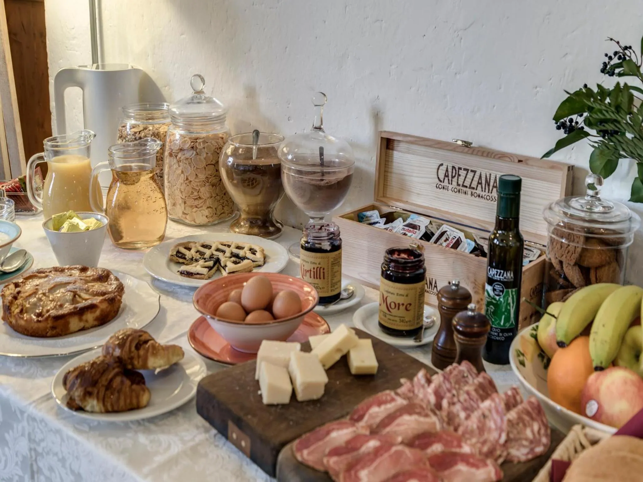 Breakfast in Agriturismo La Fattoria di Capezzana