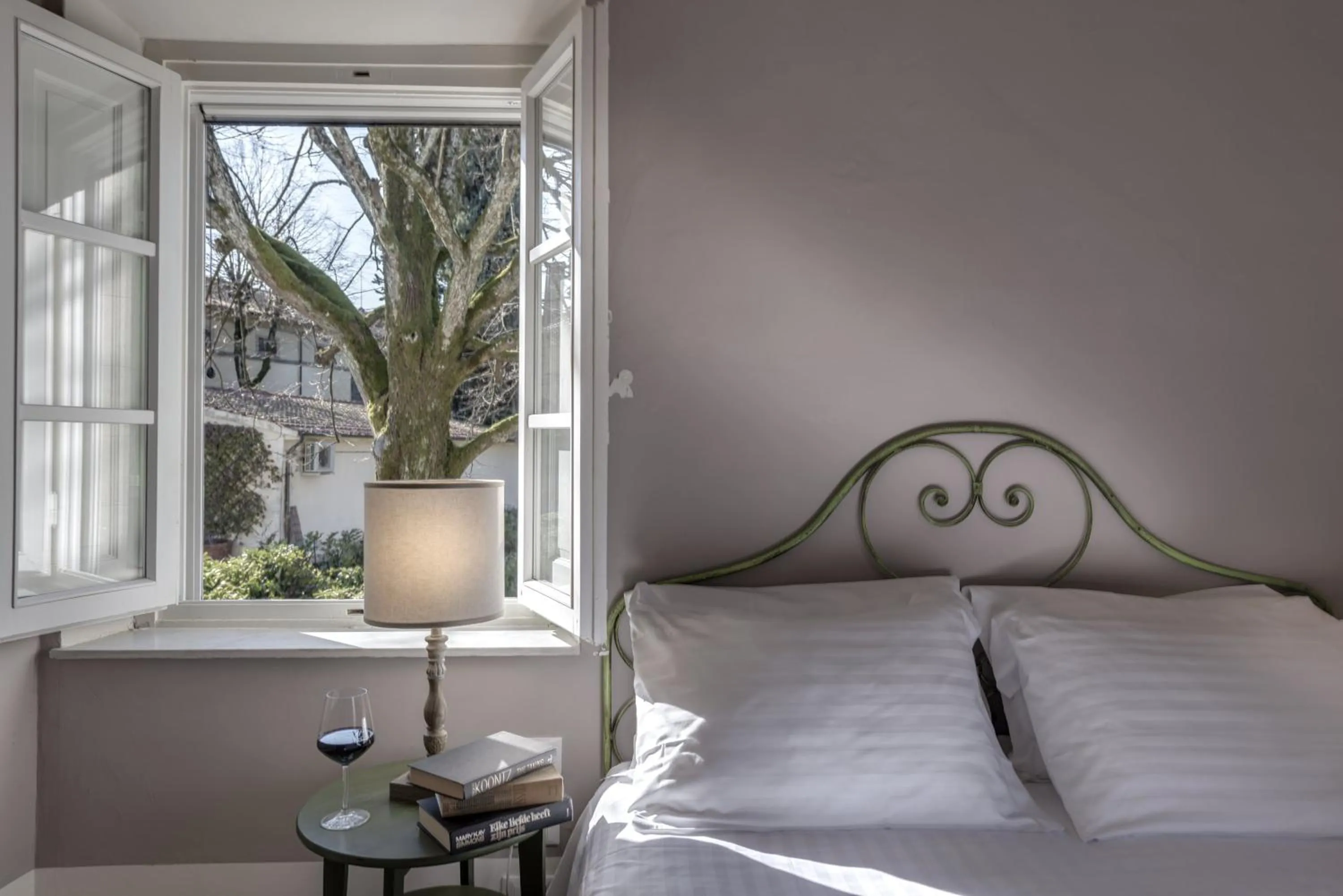 Bed in Agriturismo La Fattoria di Capezzana