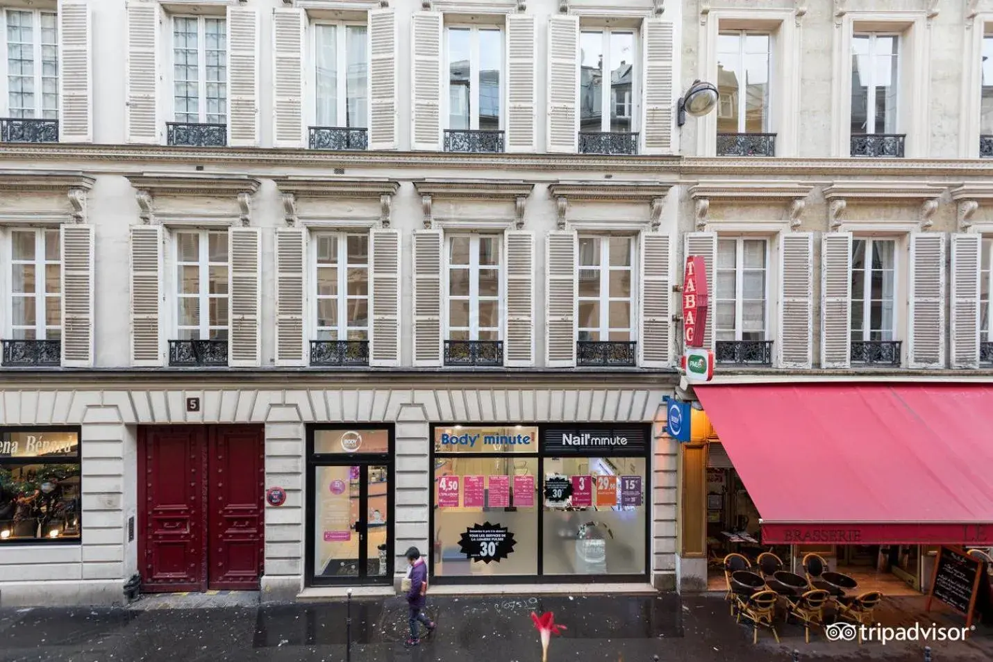 City view in Hôtel La Sanguine City view in Hôtel La Sanguine