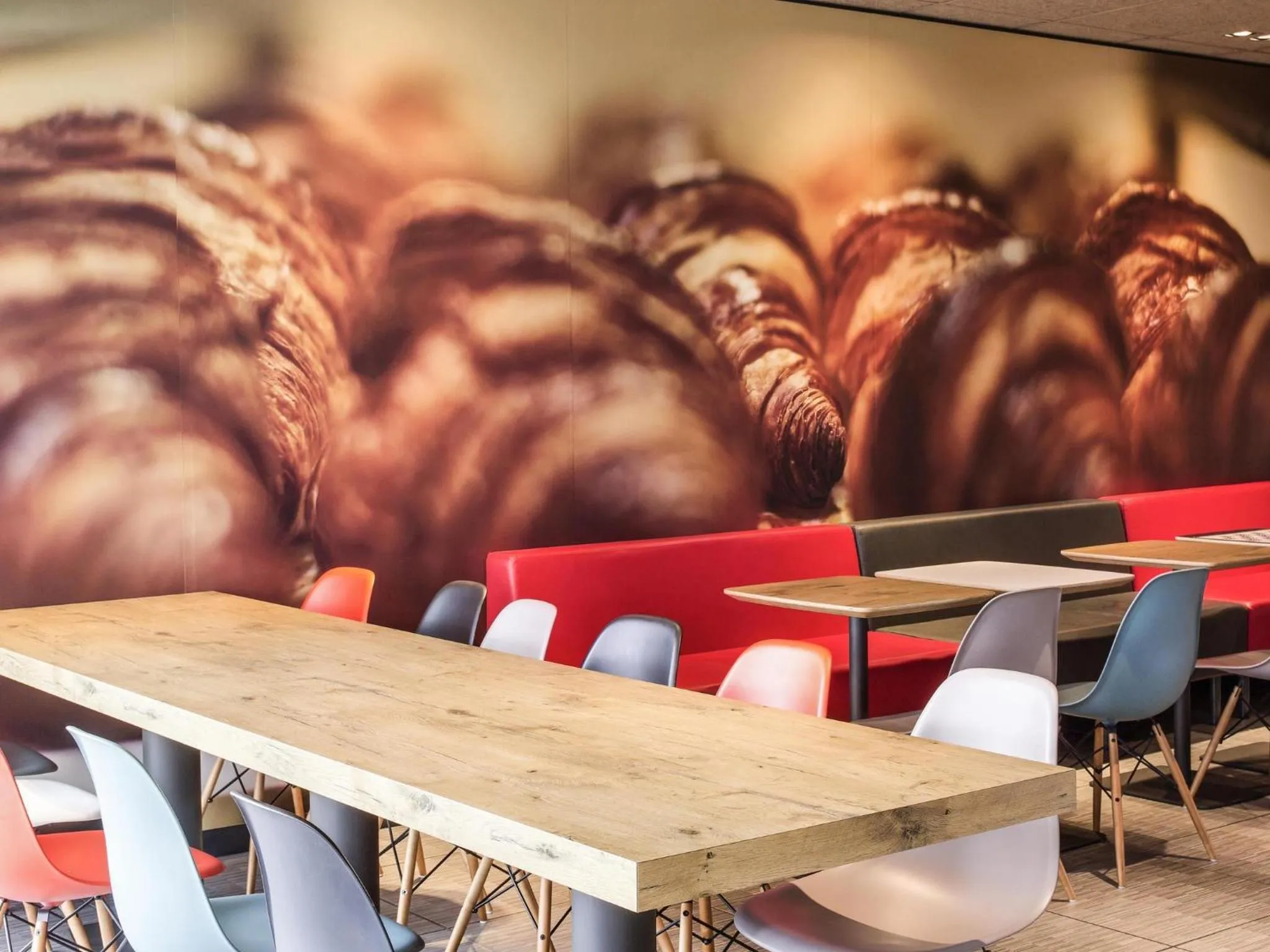 Breakfast in ibis Montceau les Mines