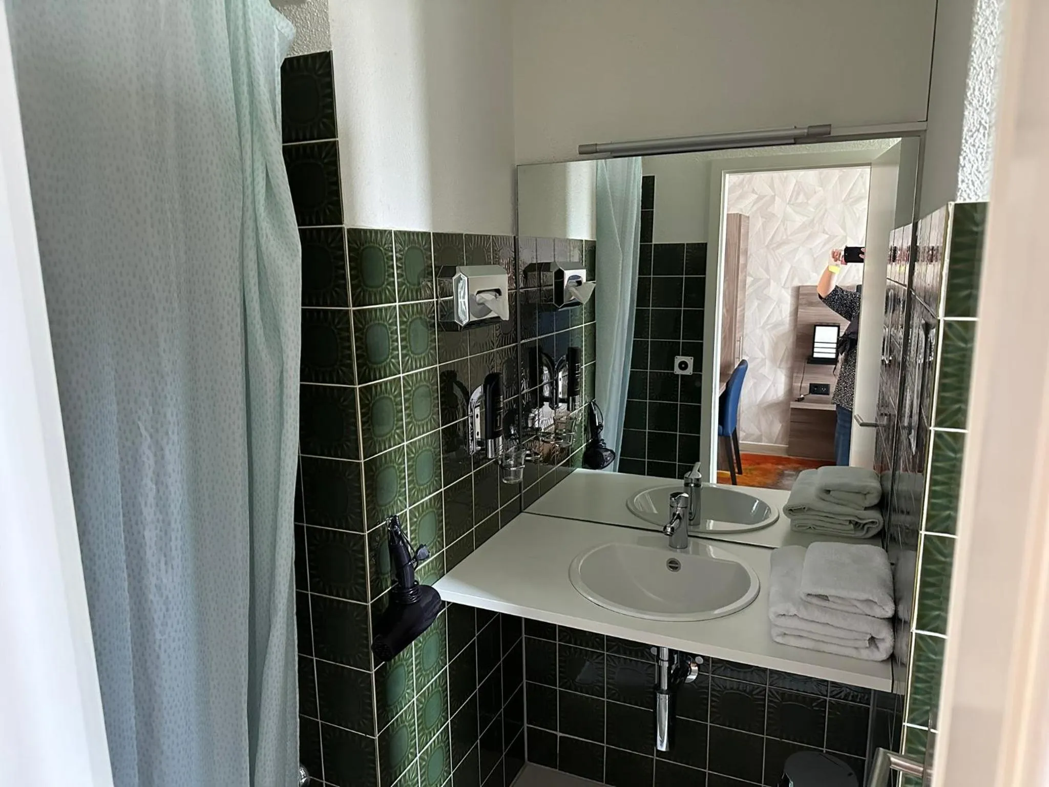 Shower in Hotel Spatz