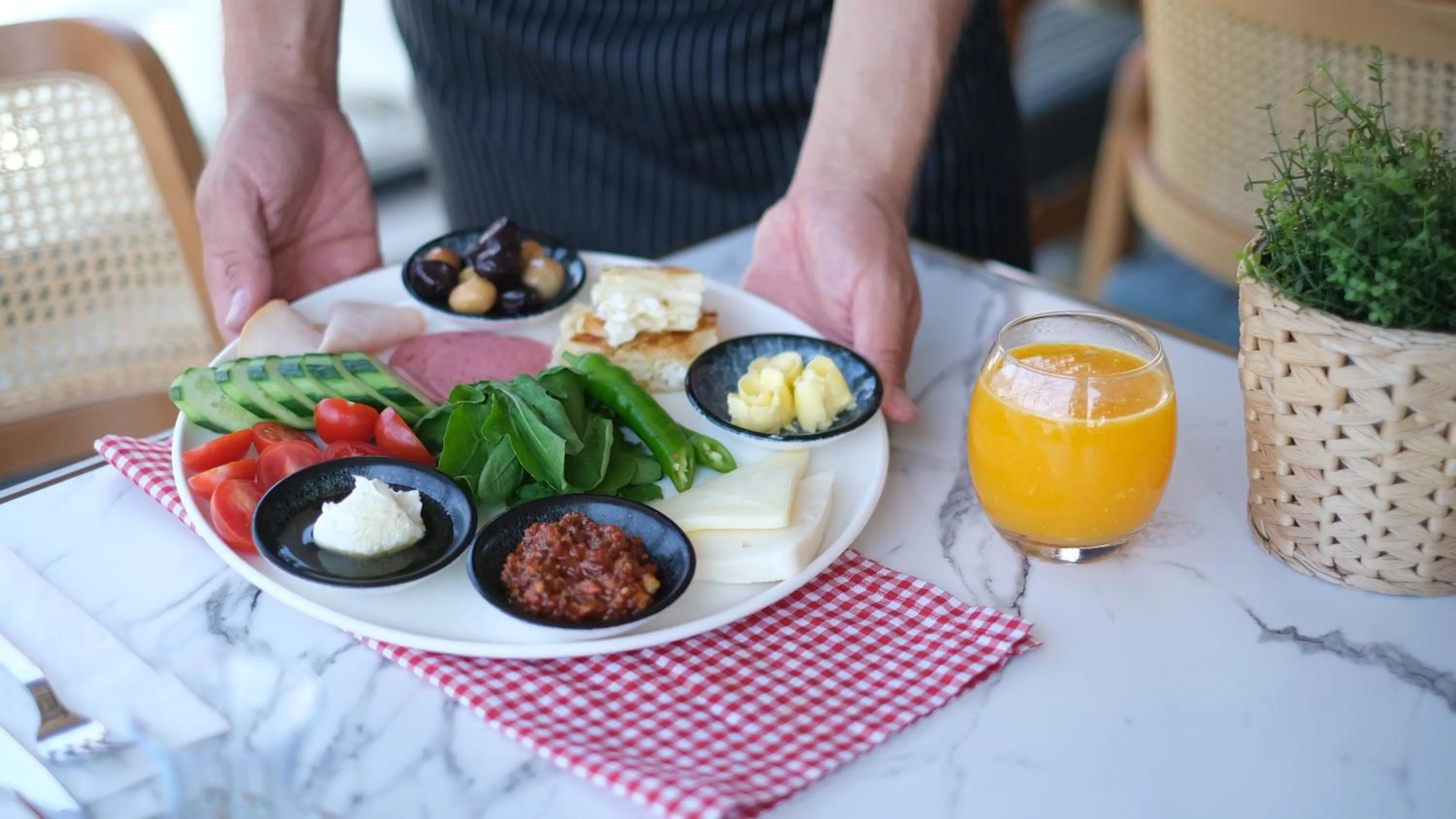 Coffee/tea facilities in Skopea Inn Exclusive Hotel