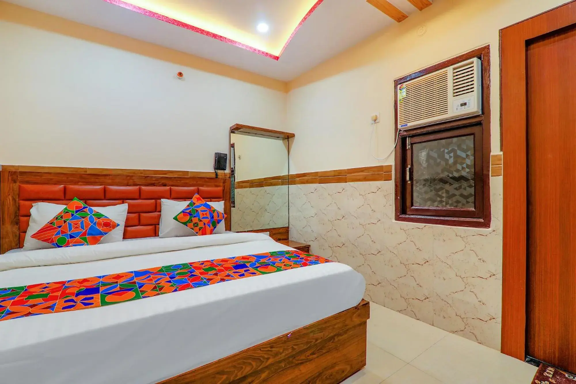 Deluxe Room - single occupancy in FabHotel Shree Galaxy Deluxe Room - single occupancy in FabHotel Shree Galaxy