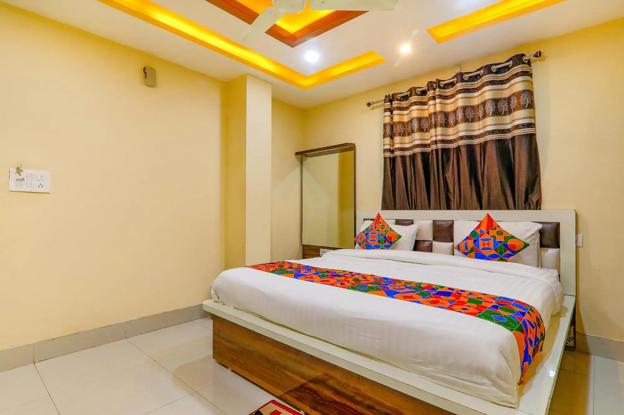 Bed in FabHotel Shree Galaxy Bed in FabHotel Shree Galaxy