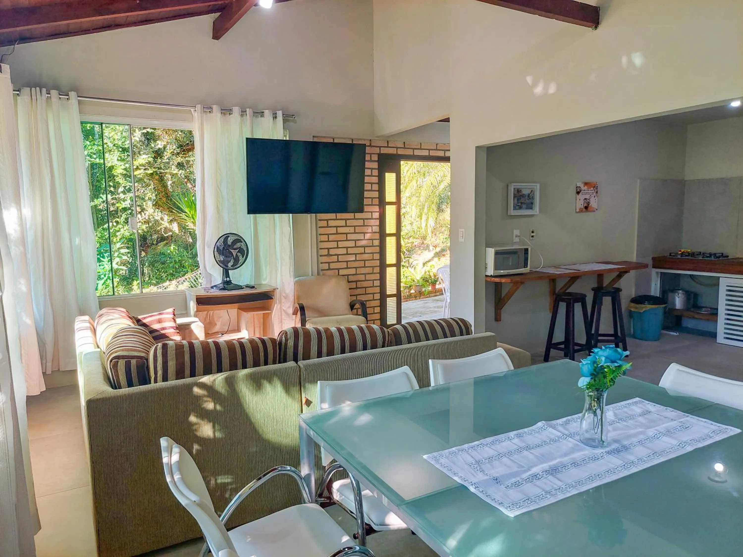 TV and multimedia in Pousada Sítio Olho D'Água