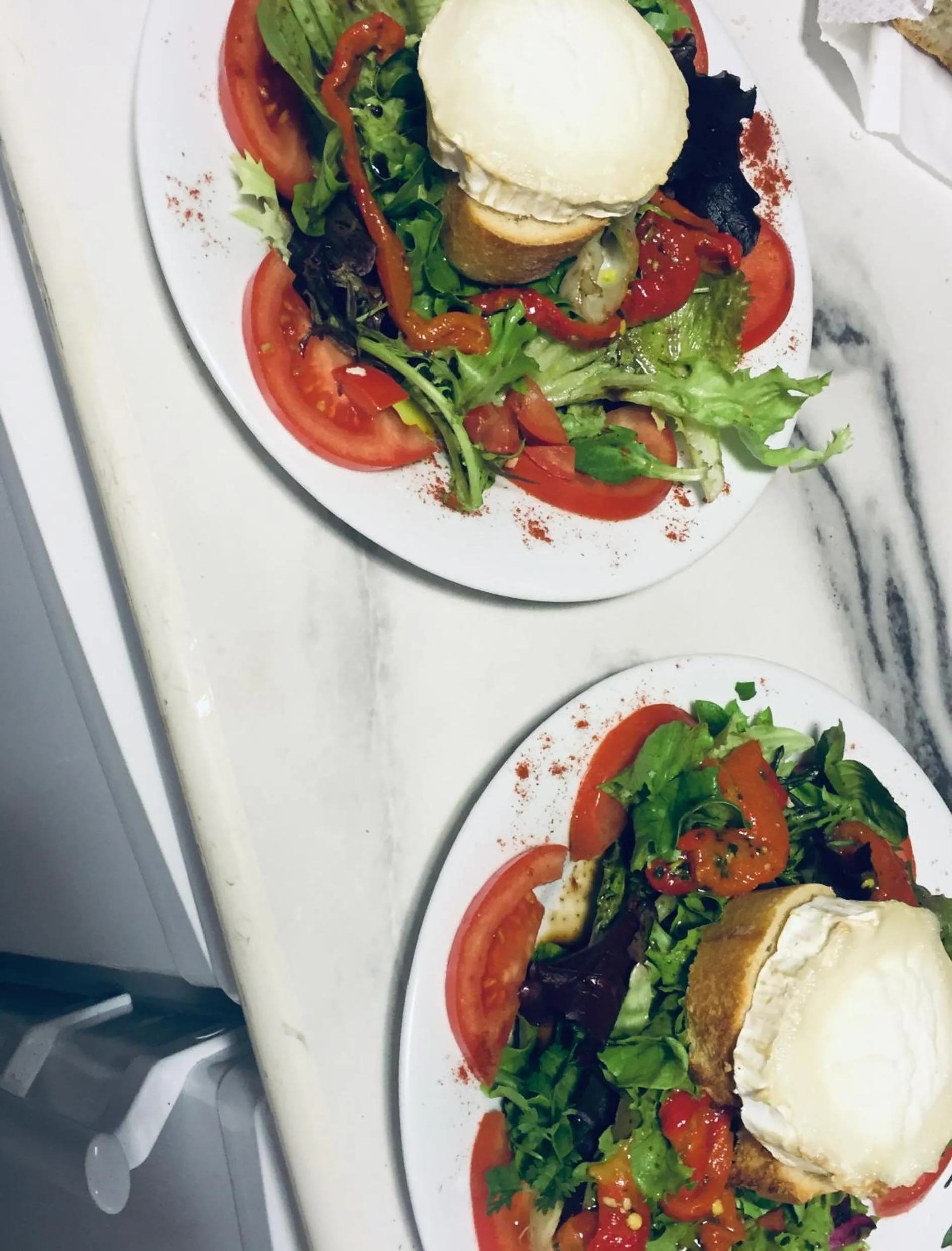 Food in Chambres d hotes THE RESID