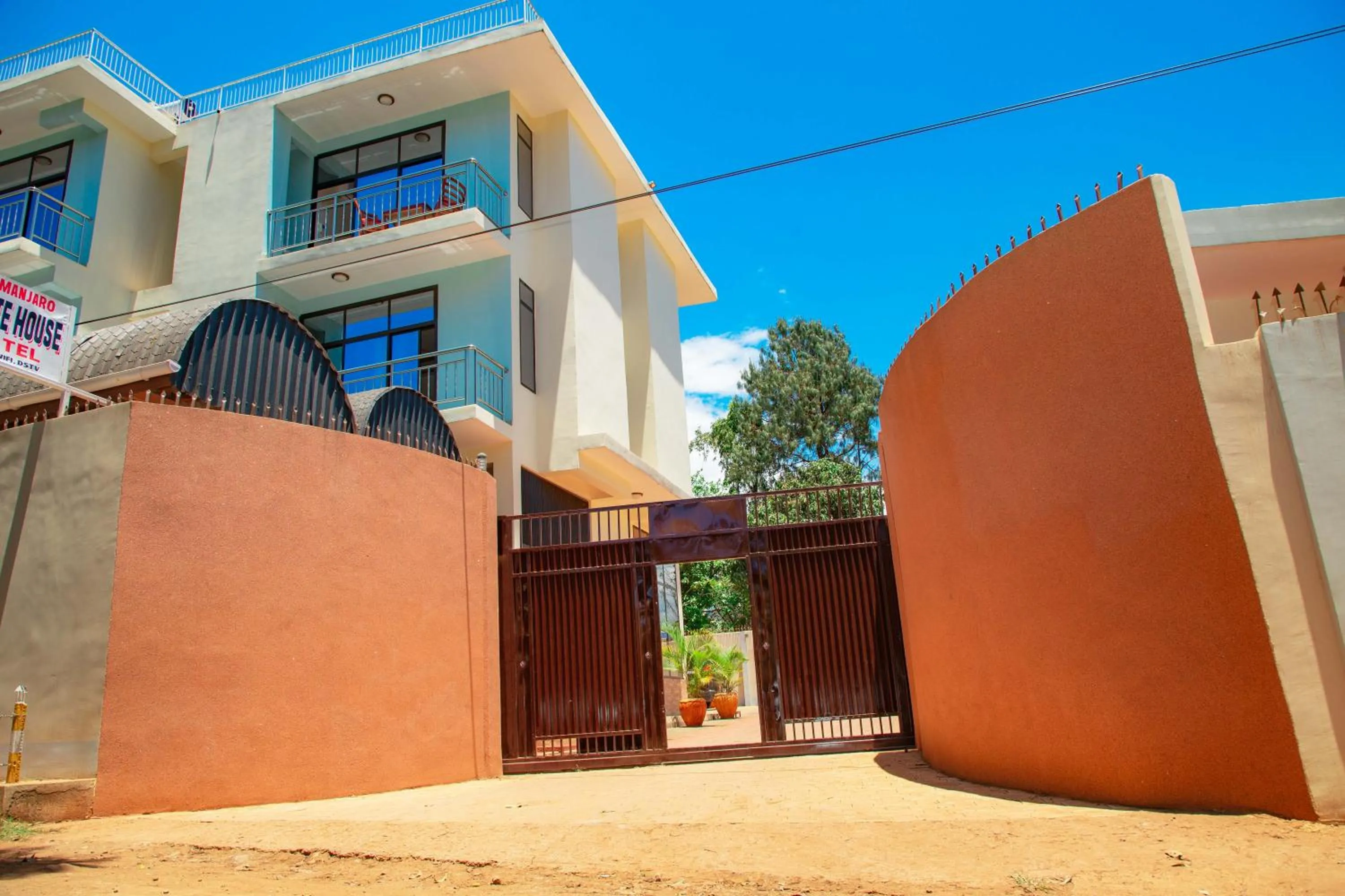 Property building in Kilimanjaro White House Hotel