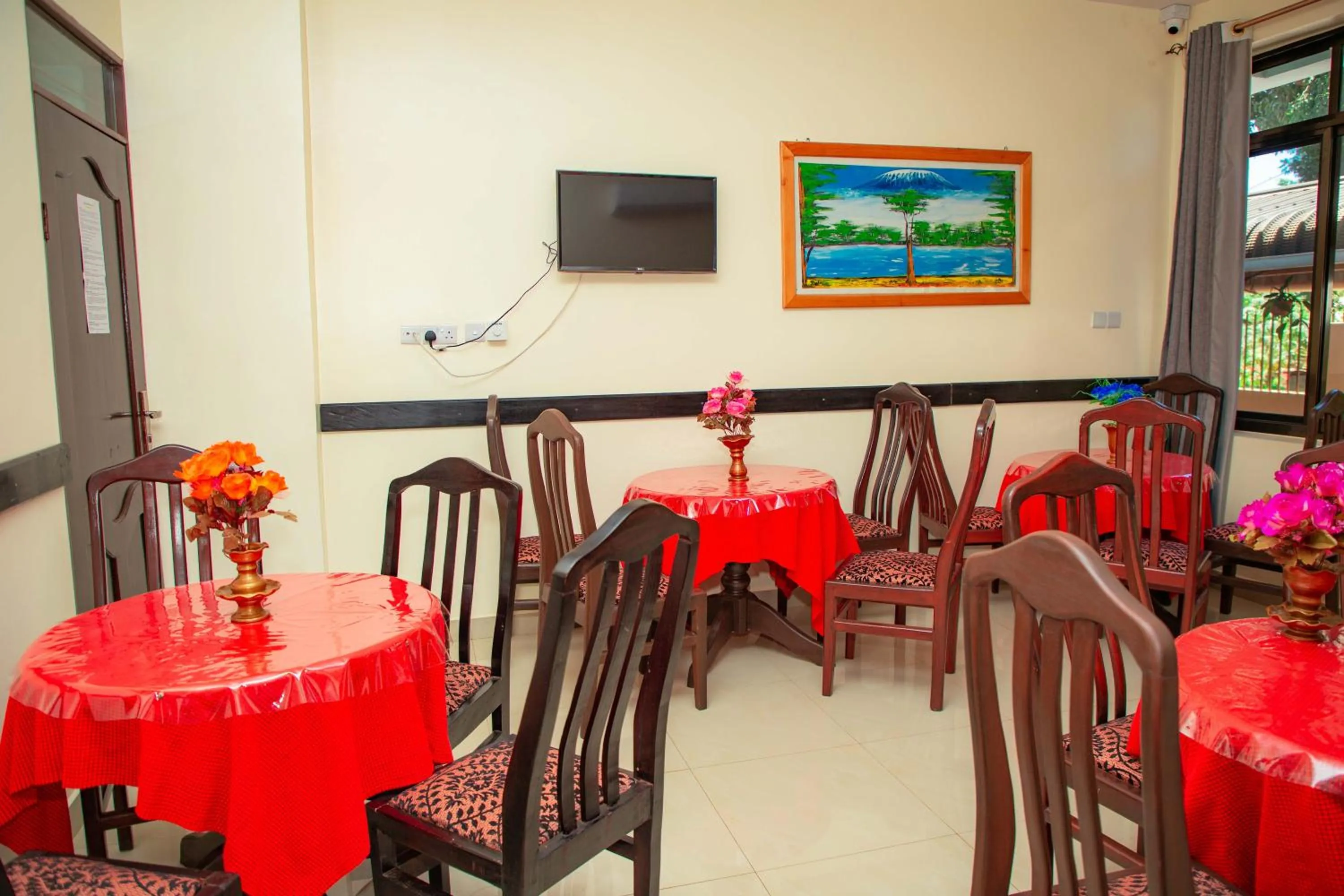 Restaurant/places to eat in Kilimanjaro White House Hotel