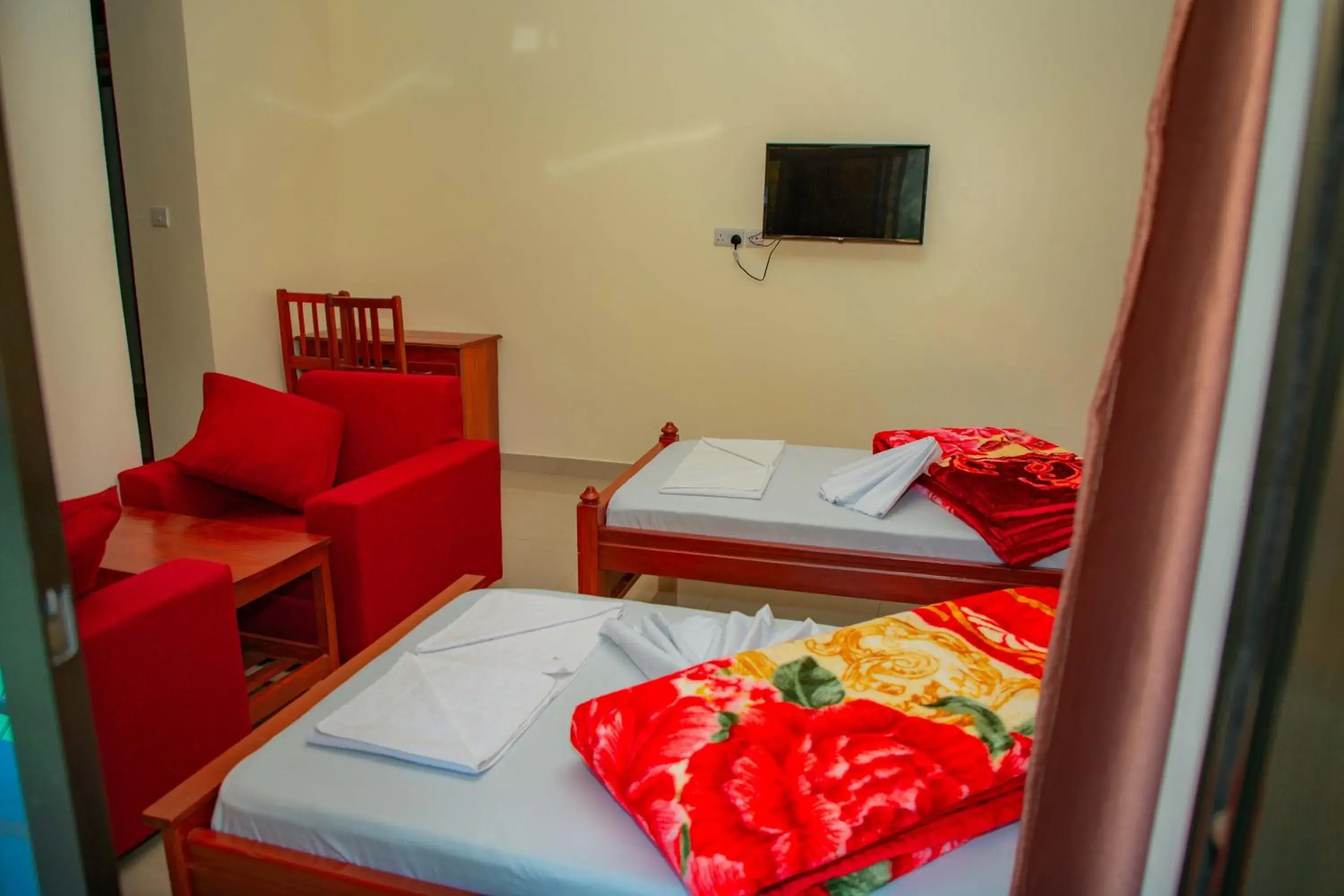 Budget Twin Room in Kilimanjaro White House Hotel Budget Twin Room in Kilimanjaro White House Hotel
